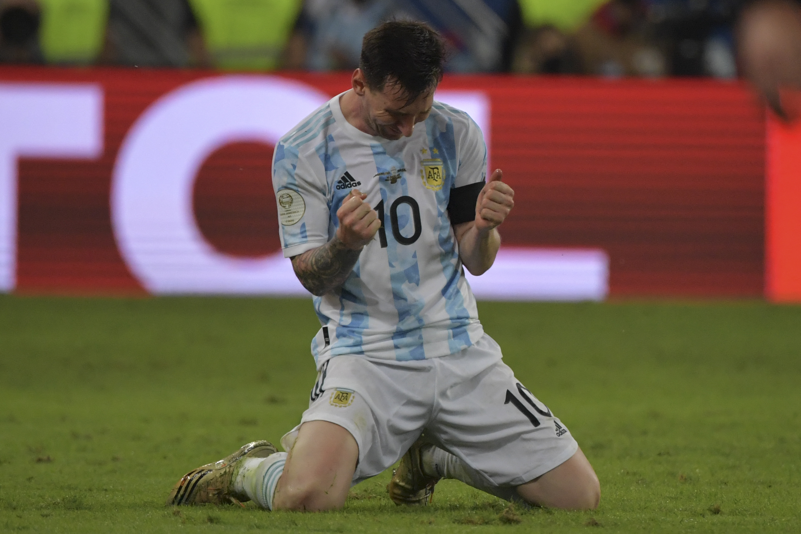 2810x1870 In pics: Lionel Messi celebrates Argentina's Copa America win, Desktop