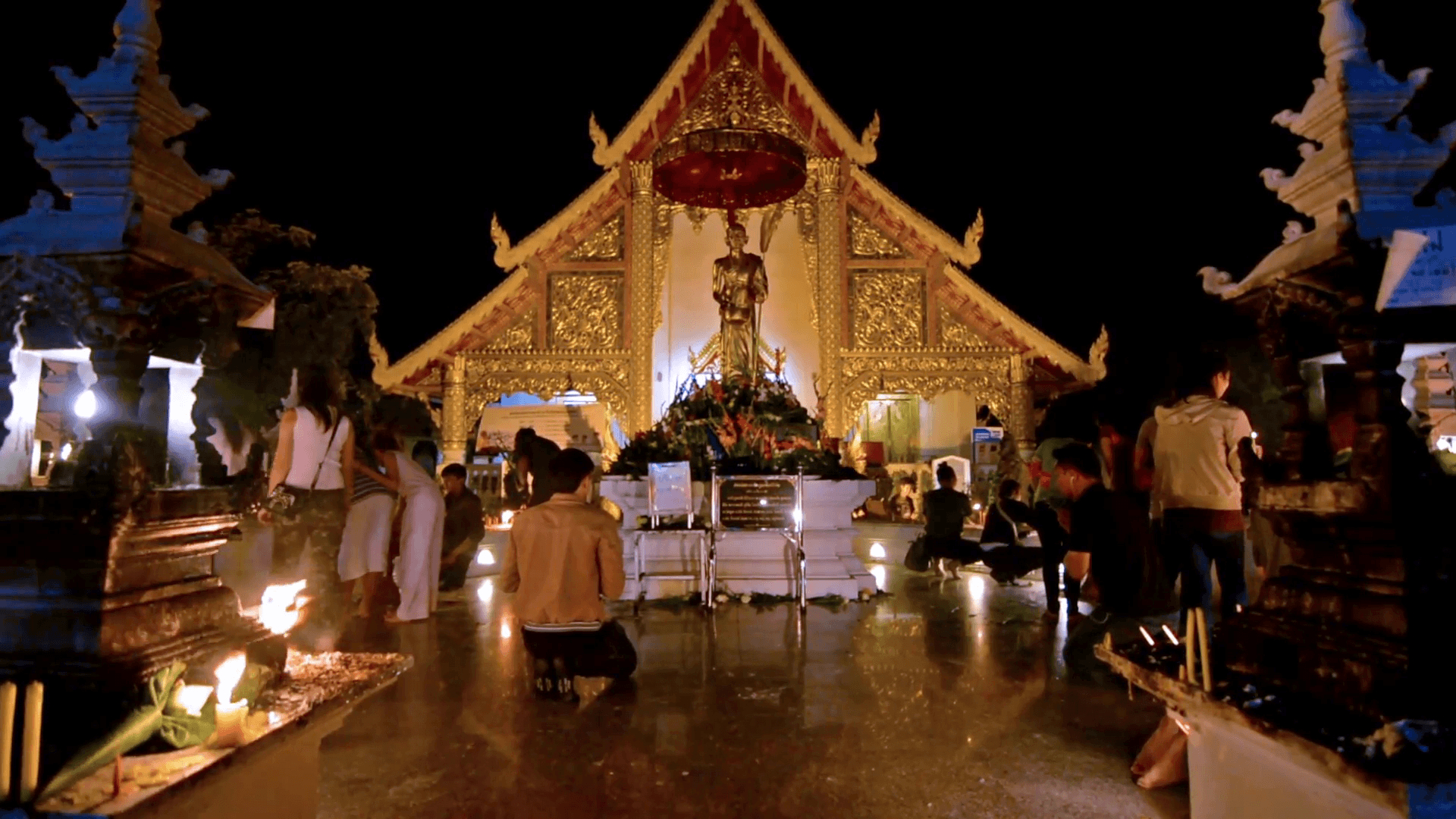 1920x1080 Chiang Mai, Thailand circa February 2016. Thai people praying, Desktop