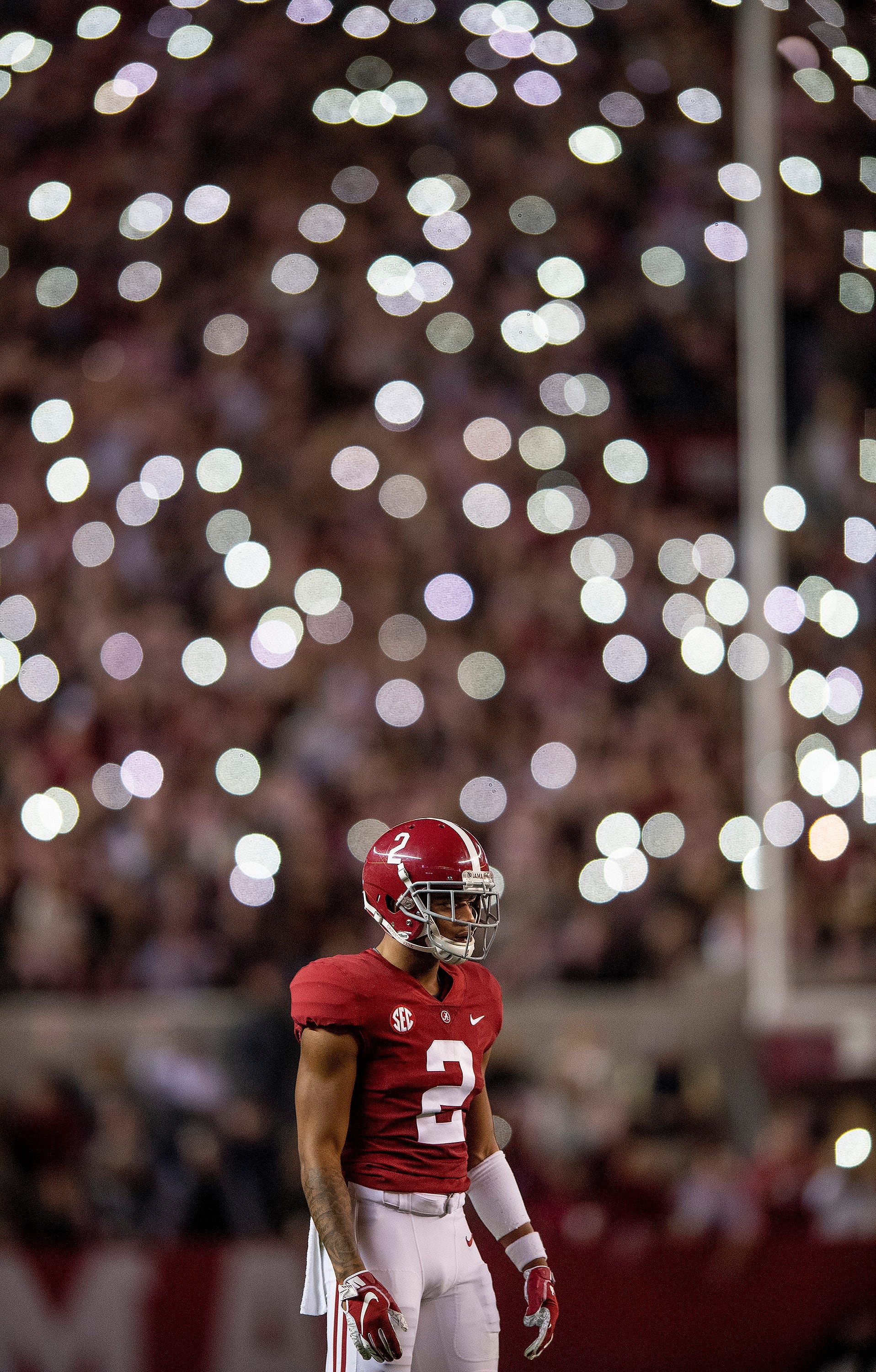 1920x3000 Freshman CB Surtain settling in as one of Alabama's top defenders, Phone