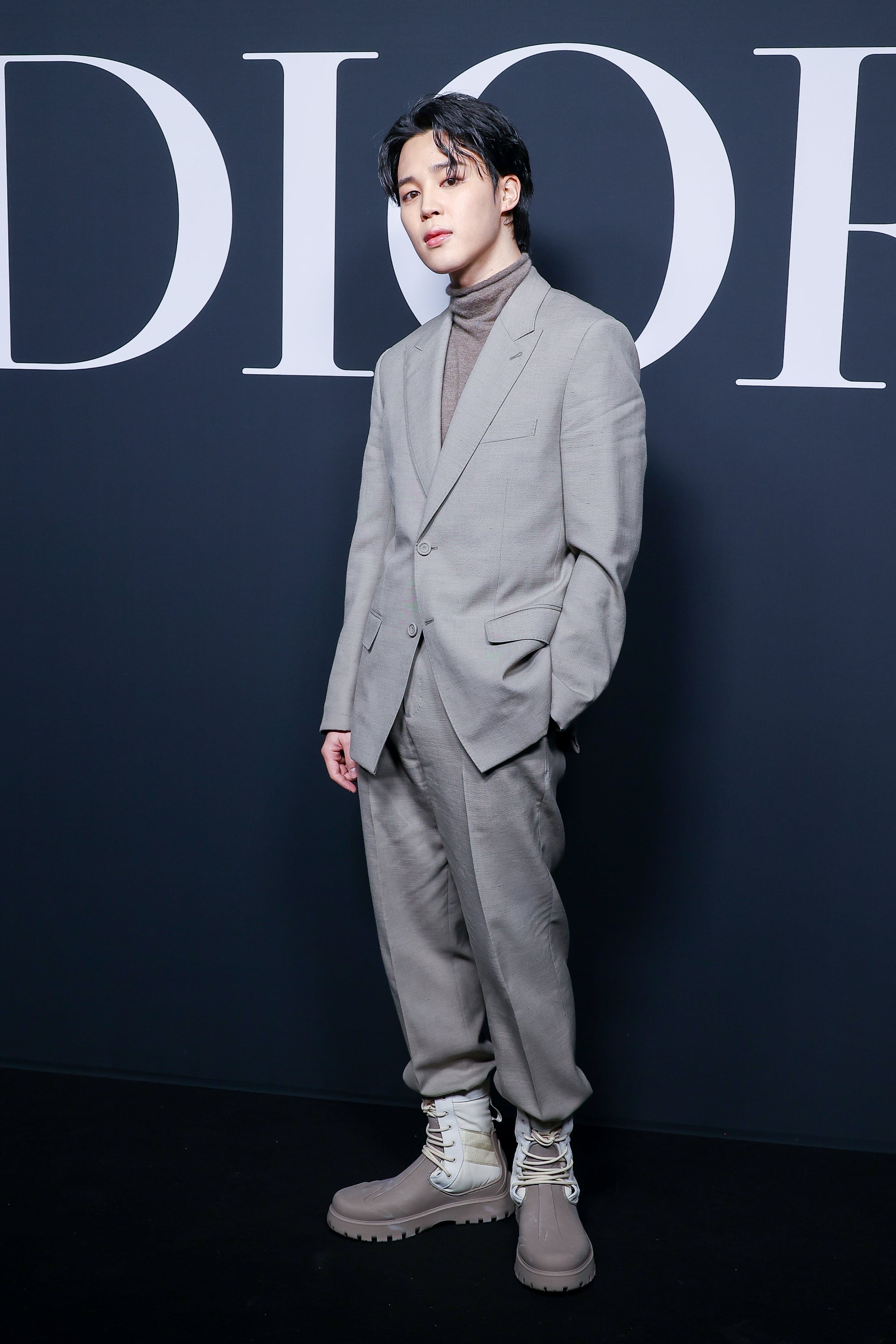 2000x3000 Jimin Sits Front Row at the Dior Menswear Fall 2023 Show, Phone