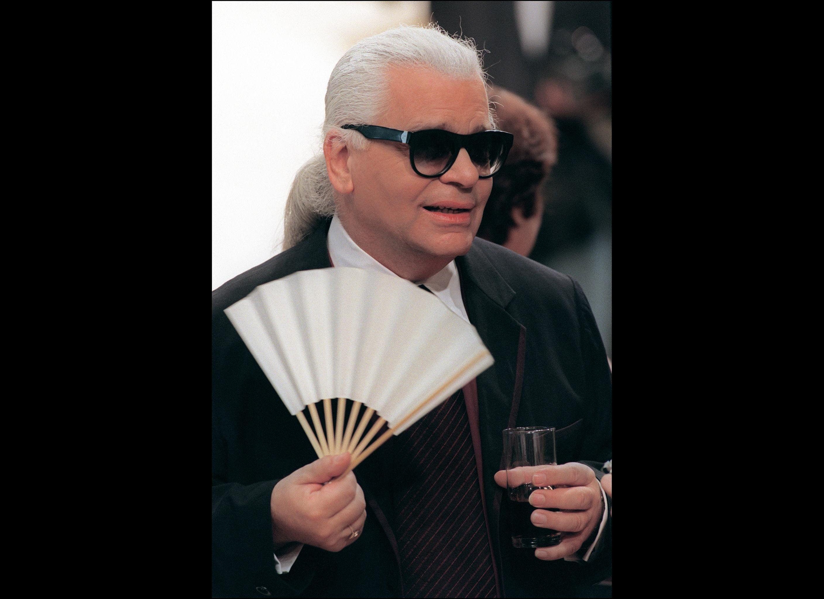 2820x2050 Karl Lagerfeld HD Wallpaper. Shining Stuff Wallparers, Desktop