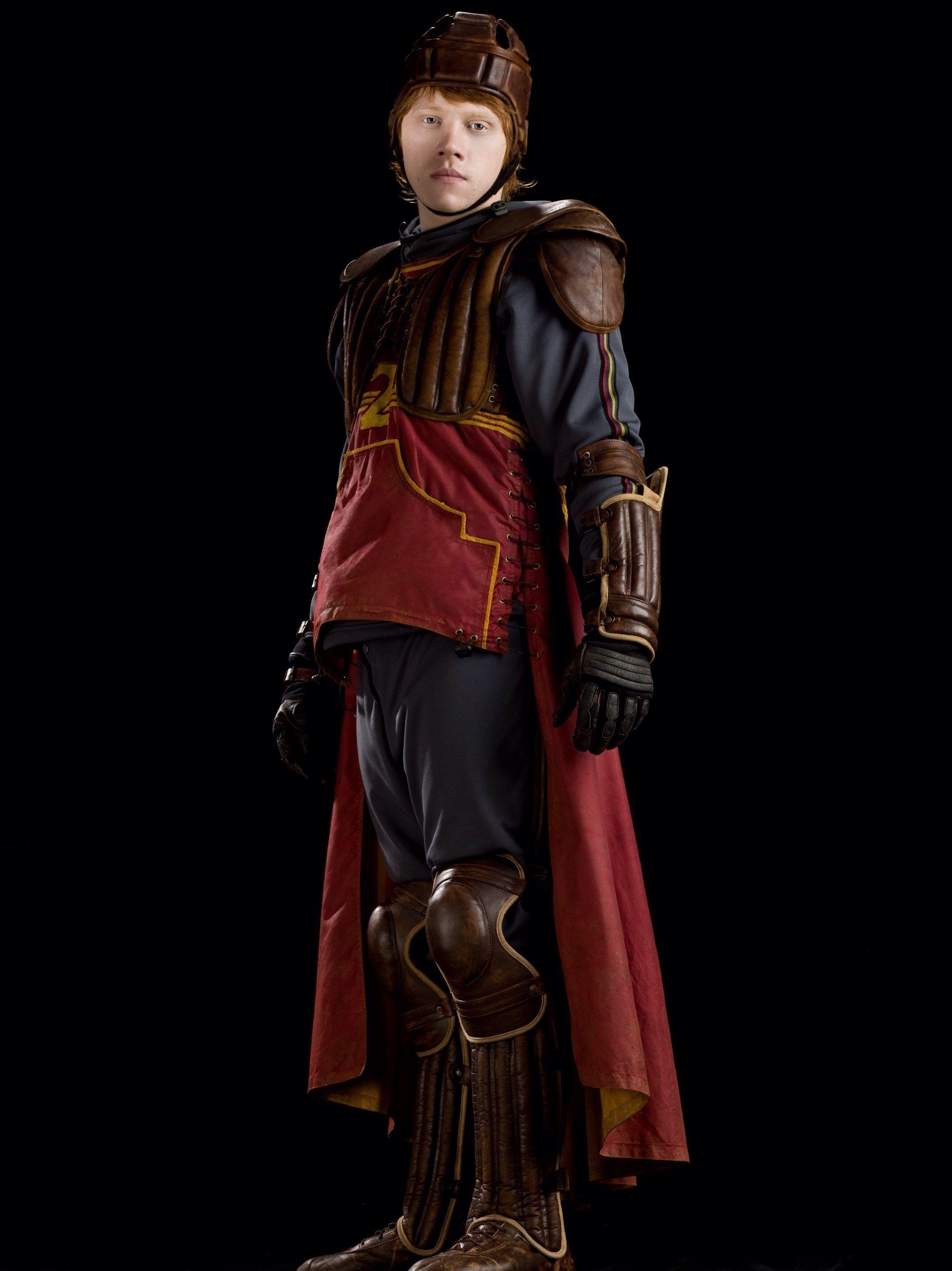 2140x2850 Ron Weasley Quidditch Uniform, Phone