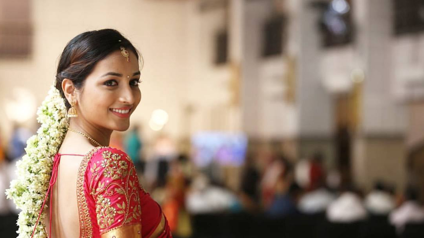 1370x770 Srinidhi Shetty HD Wallpaper. Latest Srinidhi Shetty Wallpaper HD Free Download (1080p to 2K), Desktop