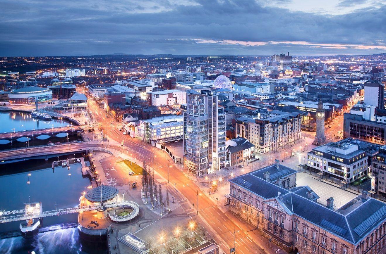 1320x870 History of Belfast, Desktop