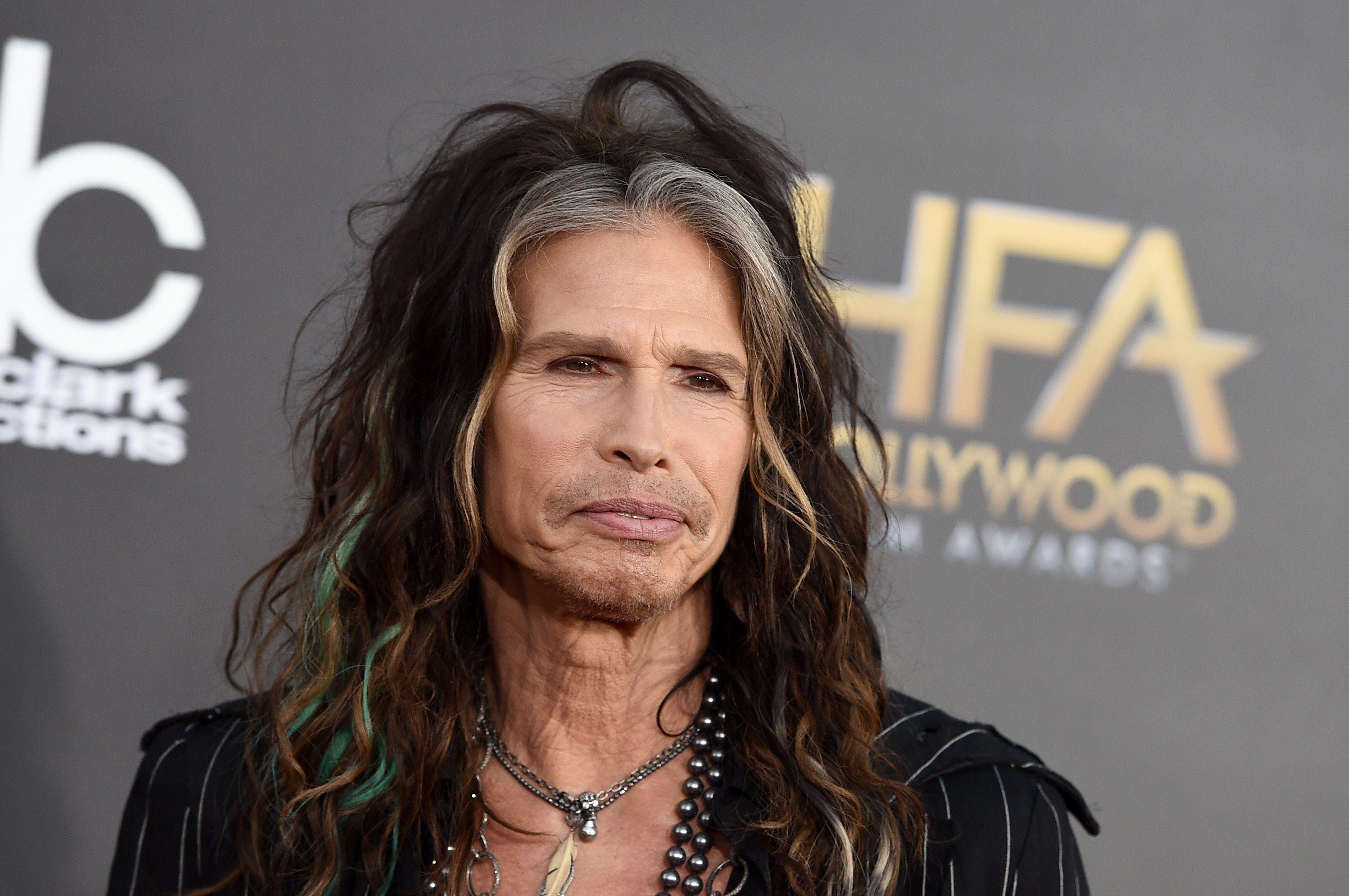 3200x2130 Steven Tyler's Health Issues Force Aerosmith To Cancel Their Tour, Desktop