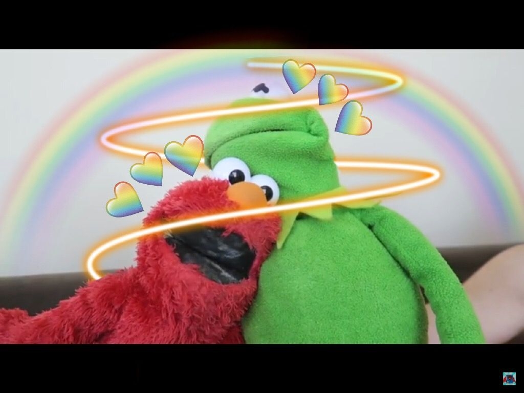 1030x770 Elmo and kermit, Desktop