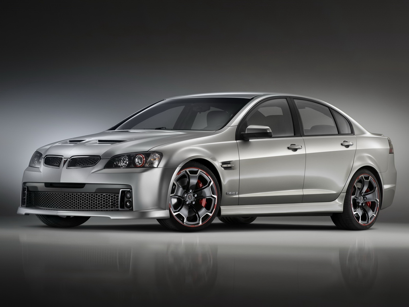 1600x1200 Download Wallpaper grey reflection pontiac g 1600x Pontiac G8 GT SEMA Edition, Desktop