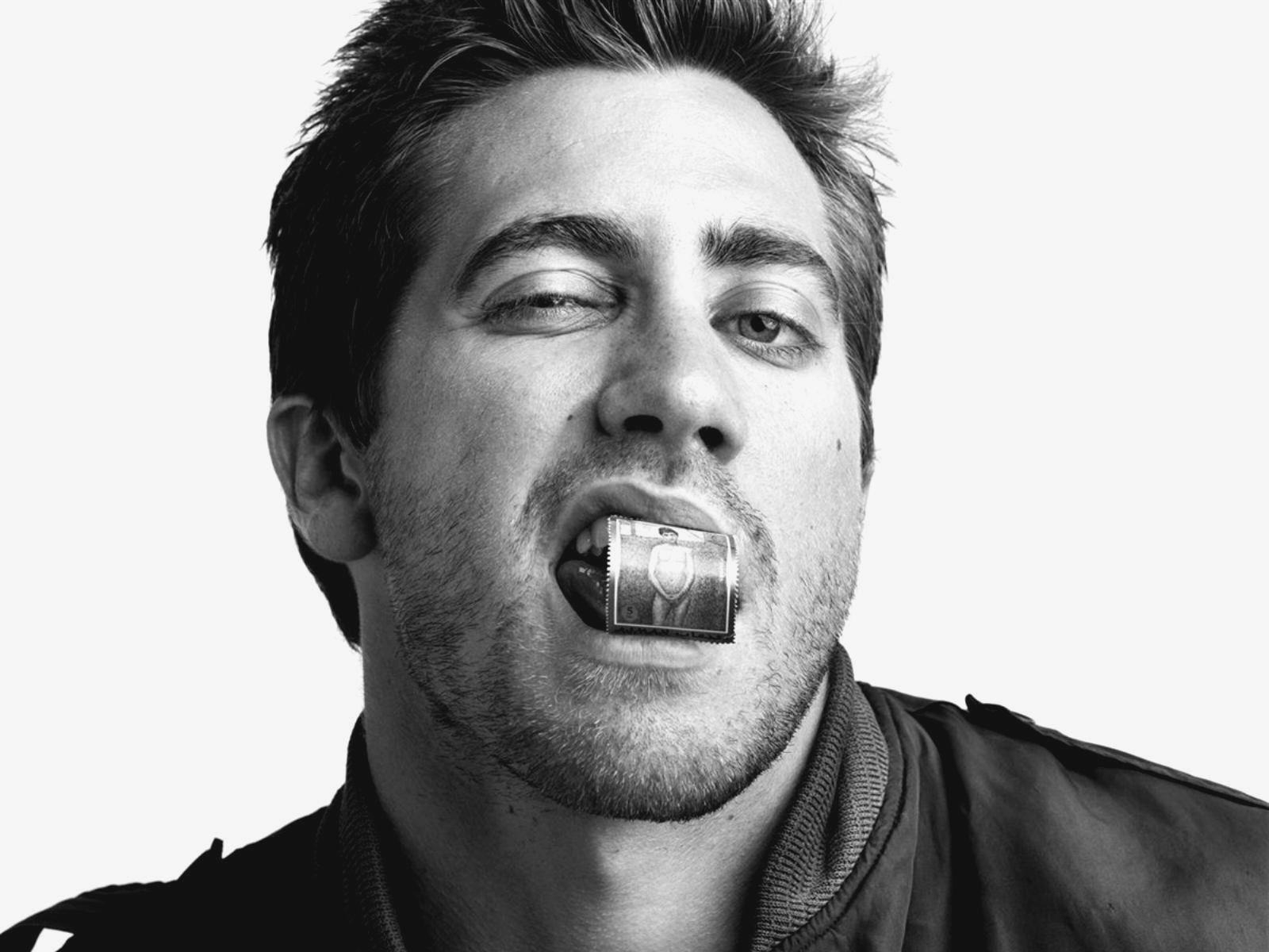 1600x1200 Jake Gyllenhaal Wallpaper HD Download, Desktop