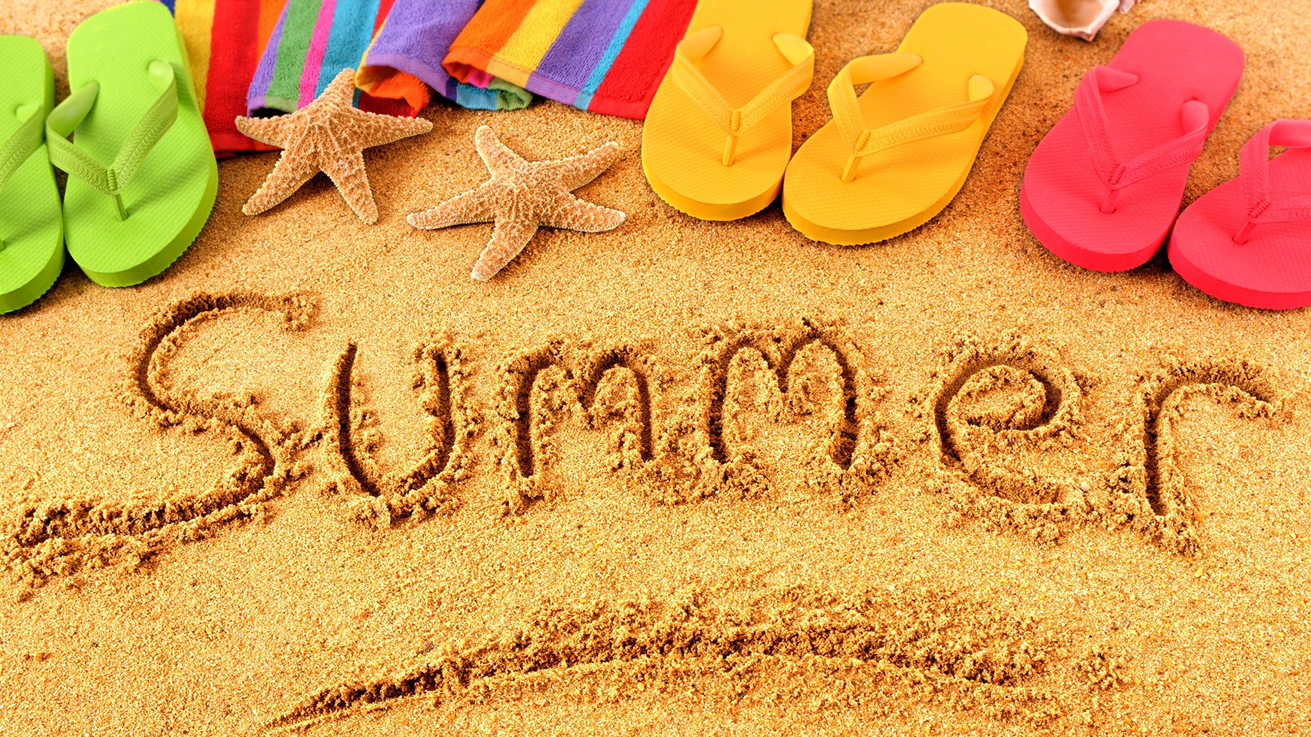 2560x1440 Desktop Wallpaper English Flip Flops Summer Sand Word, Desktop