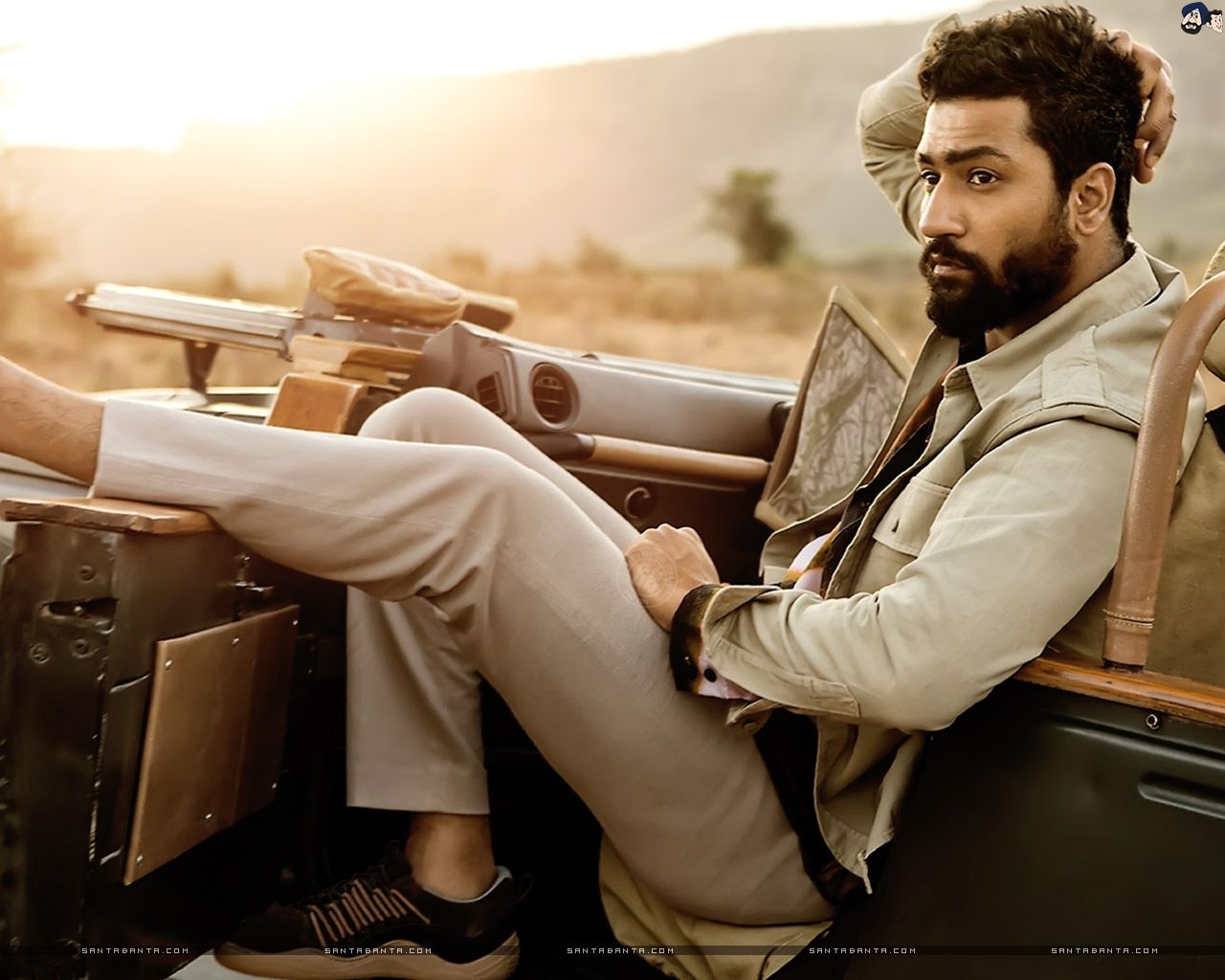 1280x1030 Vicky Kaushal Wallpaper Free Vicky Kaushal Background, Desktop