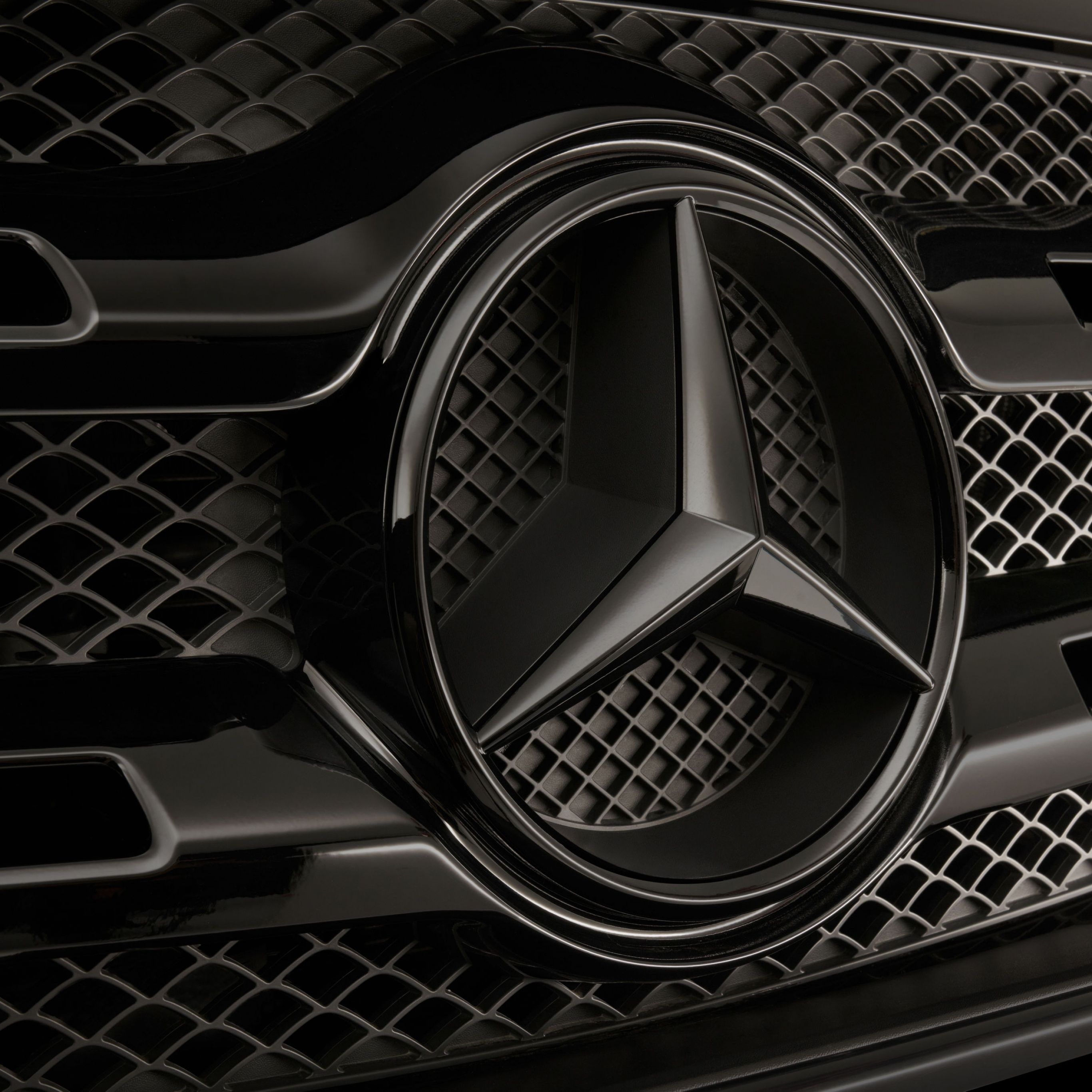 2740x2740 Mercedes Benz X Class 4K Wallpaper, Logo, Black Dark, Phone