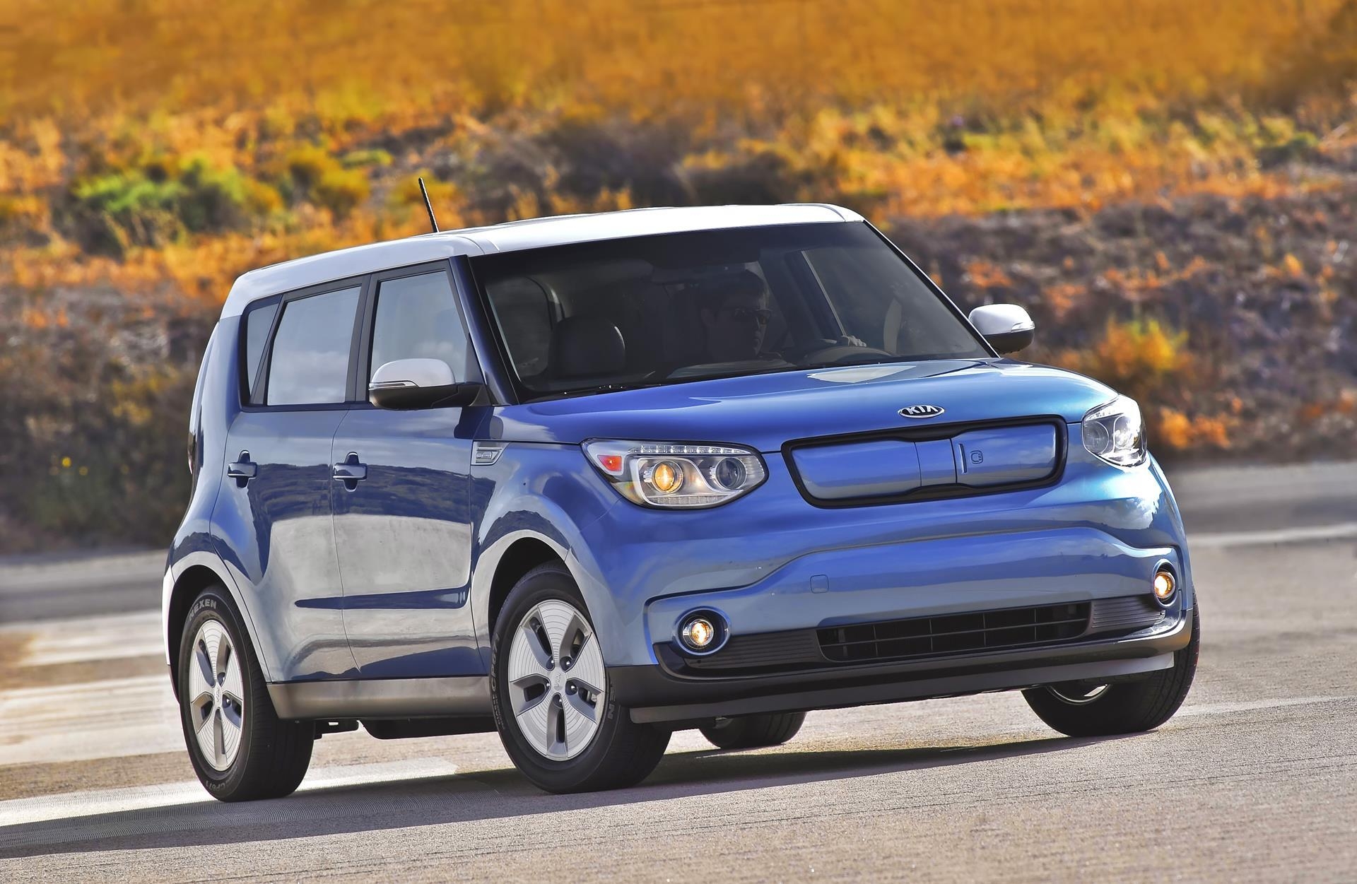 1920x1260 Kia Soul EV Wallpaper [HD], Desktop