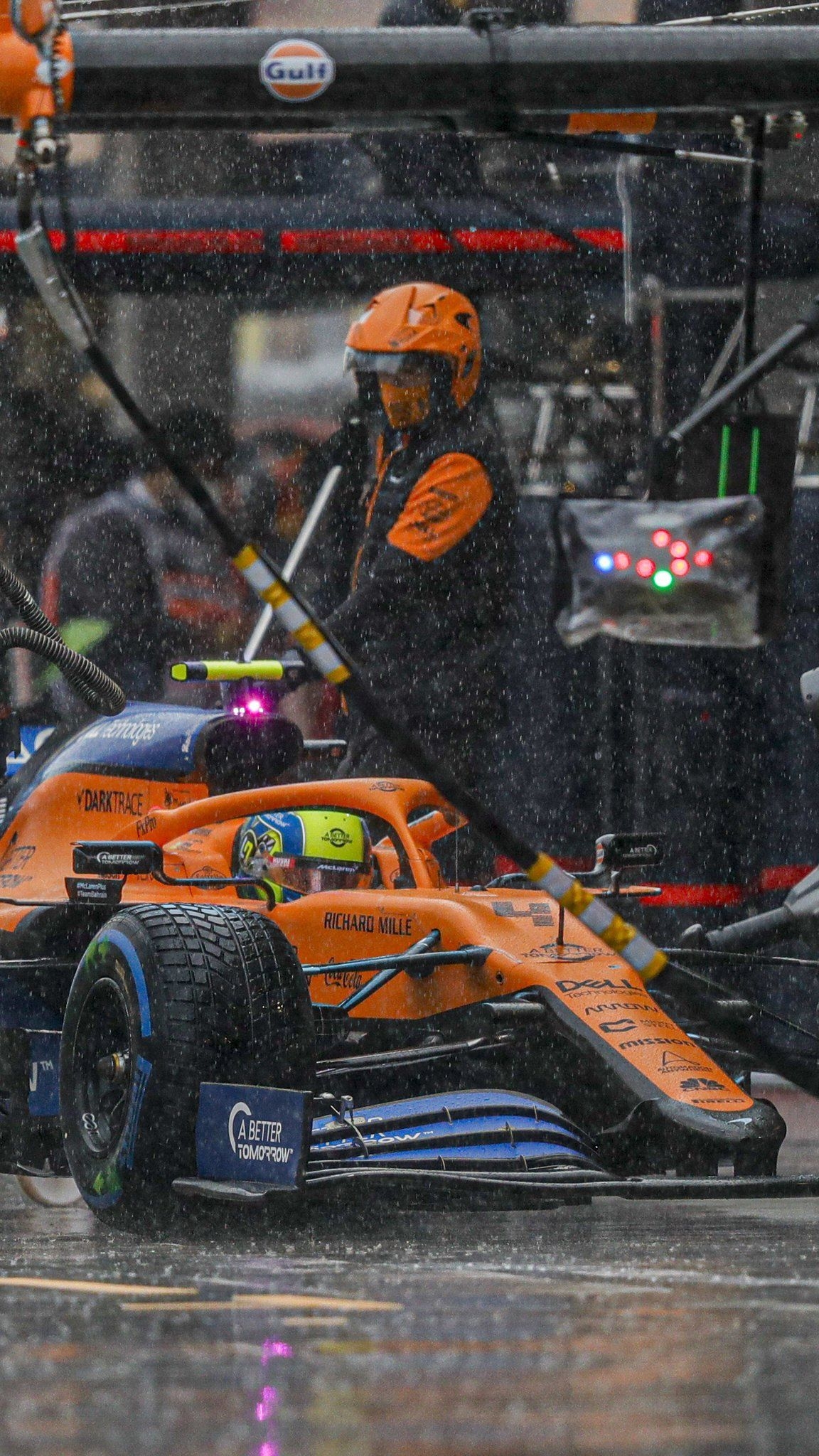 1160x2050 McLaren on Twitter. Mclaren formula Formula 1 car, Formula 1 car racing, Phone