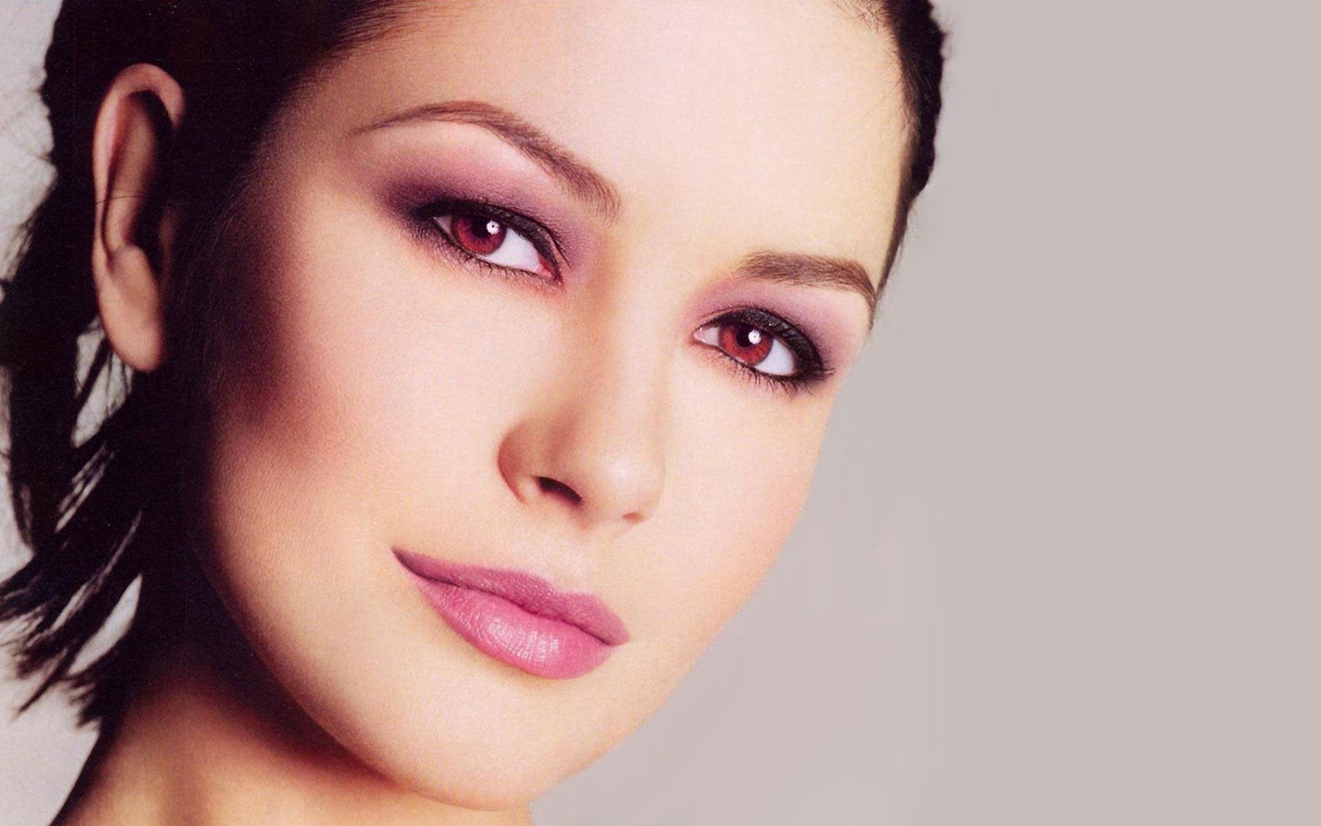 1920x1200 Catherine Zeta Jones Wallpaper High Resolution And Quality Download, Desktop