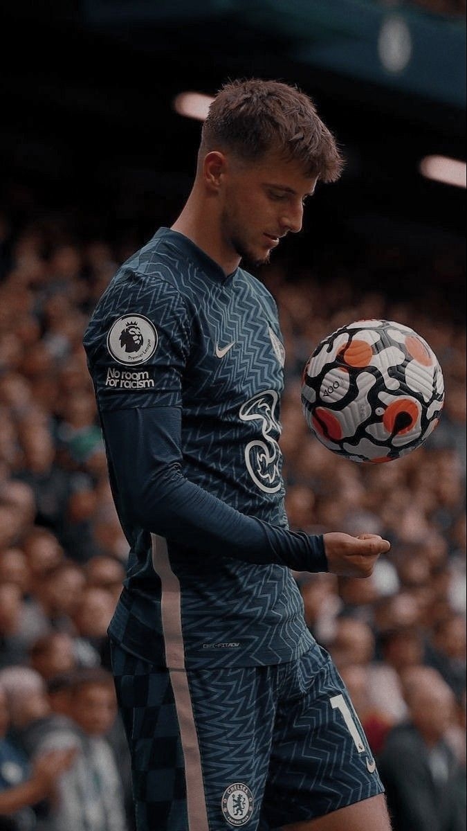 680x1200 Mason mount 19 Chelsea aesthetic wallpaper. Chelsea team, Chelsea football, Football players photo, Phone