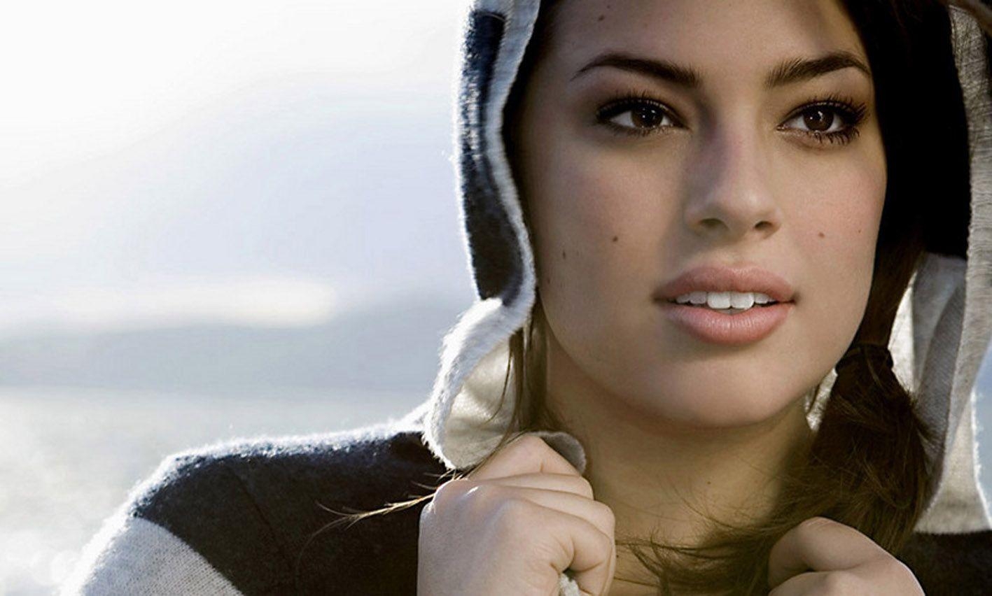 1420x860 Wallpaper Beautiful Ashley Graham Girls Download, Desktop