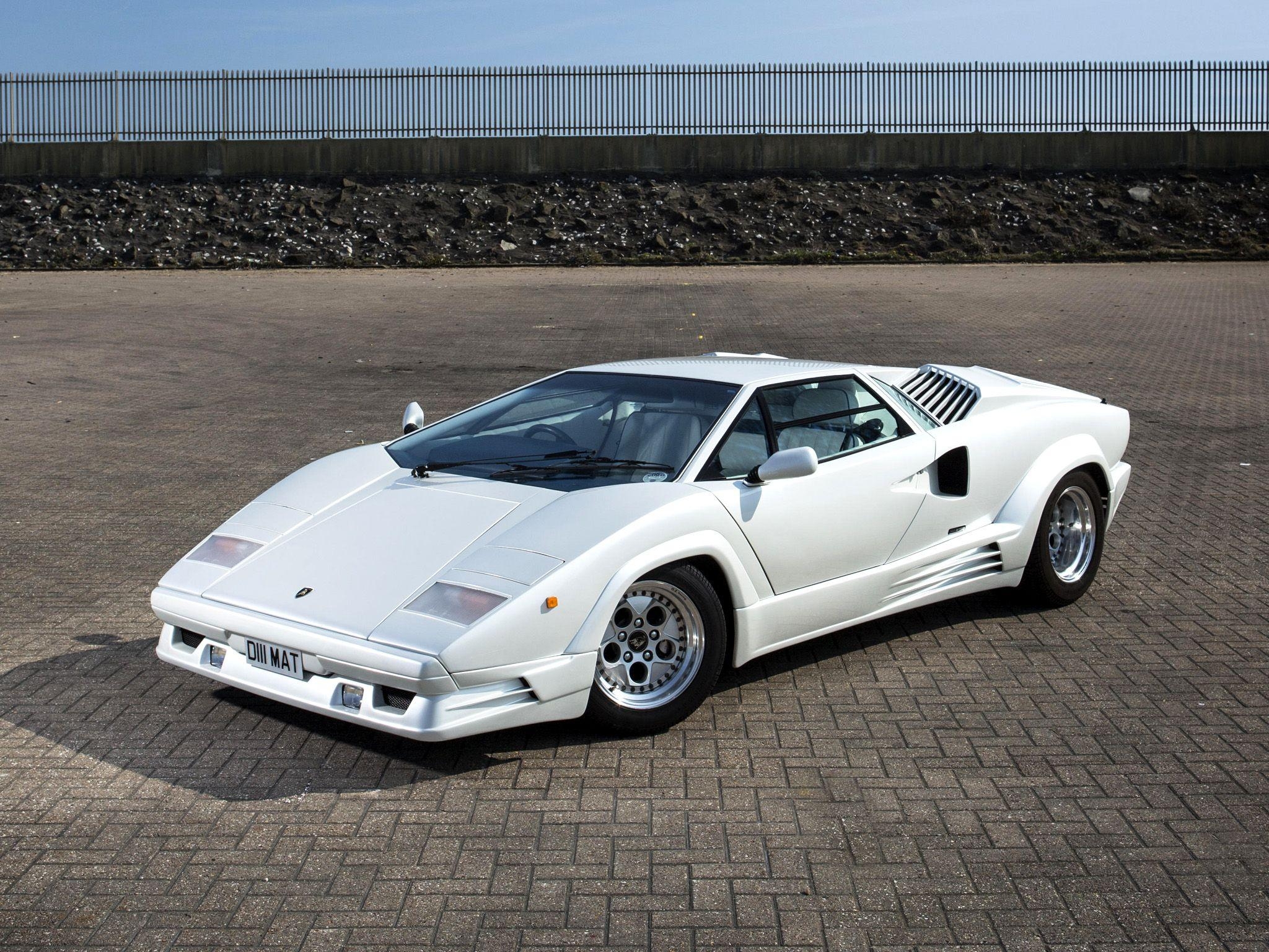 2050x1540 White Lamborghini Countach wallpaperx1536, Desktop