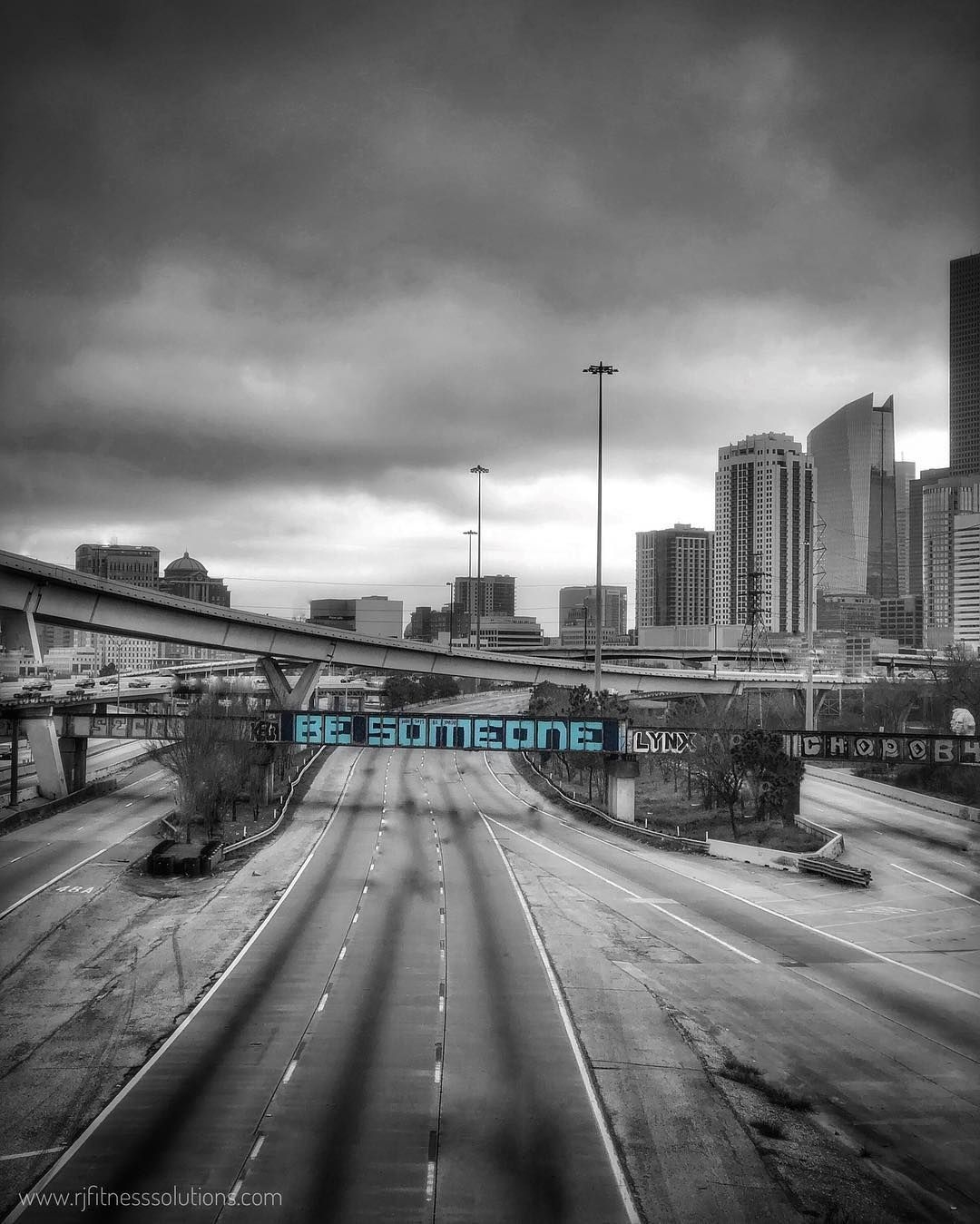 1080x1350 RJ on Instagram: “Be the someone that you are! Guess which freeway this H, Phone