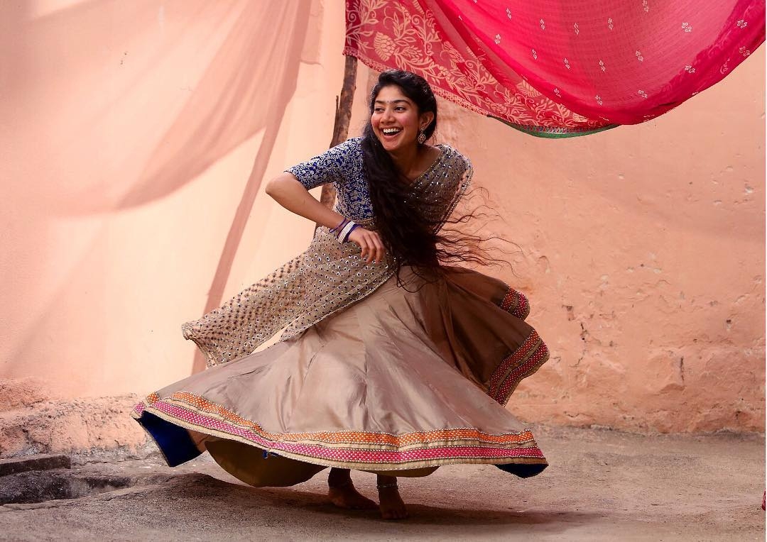 1080x770 PHOTOS South Indian beauty Sai Pallavi's ethnic style statement presents her as the epitome of elegance, Desktop