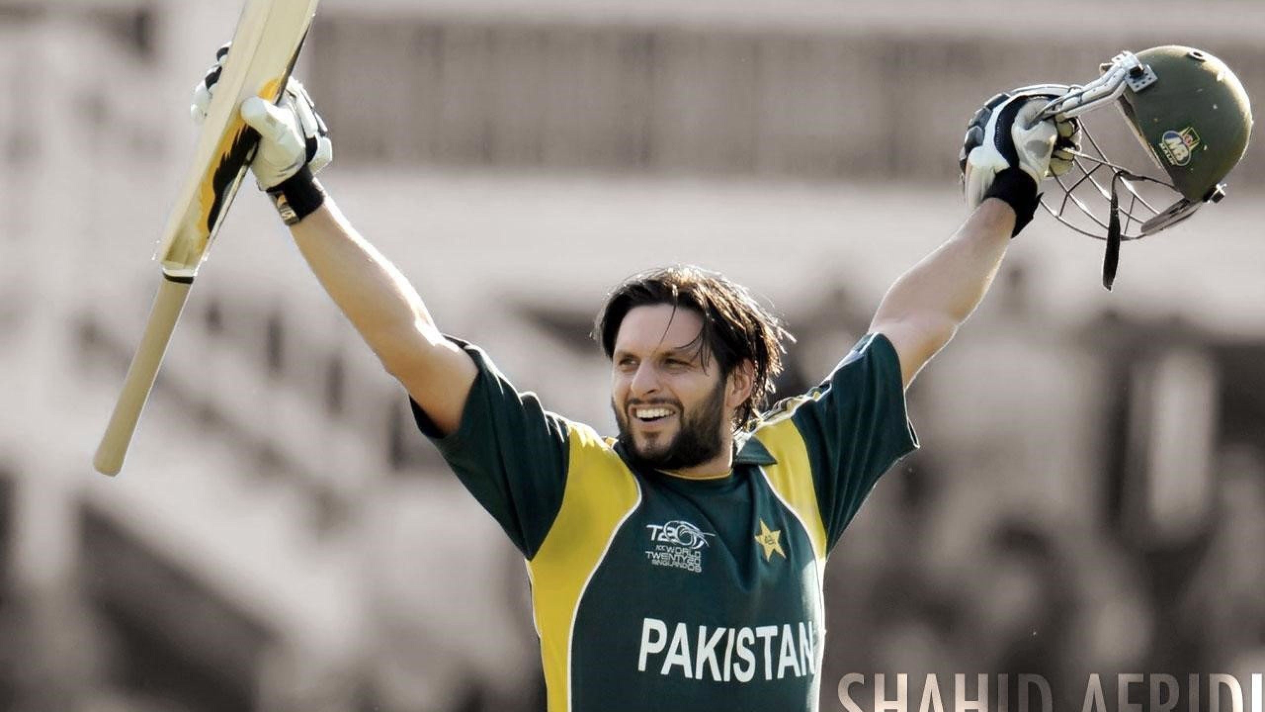 2560x1440 Download  Pakistan Cricket Player Shahid Afridi Celebrates in One Day International Match Photo wallpaper, Desktop