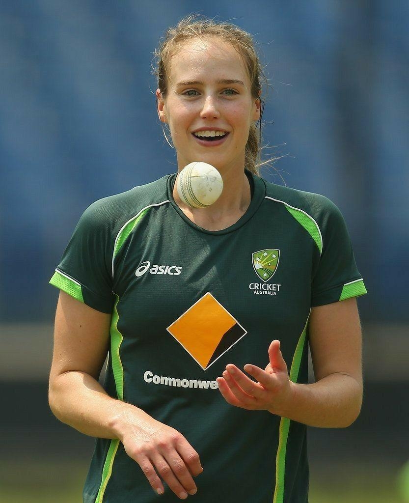 840x1030 Australian Sportswoman. Ellyse Perry. Beautiful women in sport, Phone