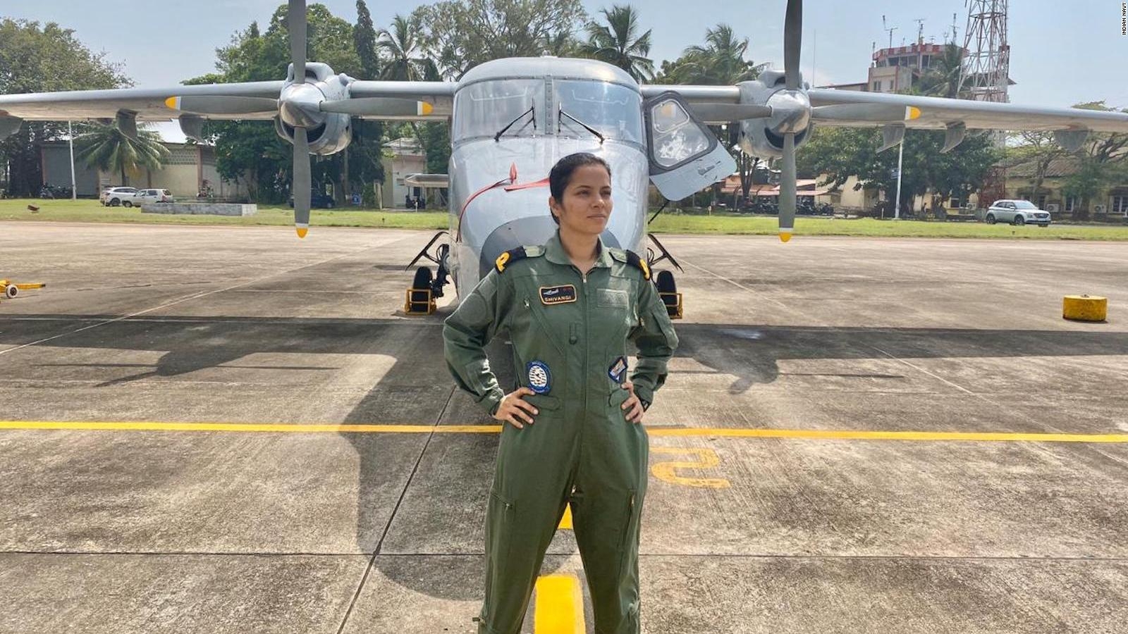 1600x900 Meet Shivangi: Indian Navy's first woman pilot, Desktop