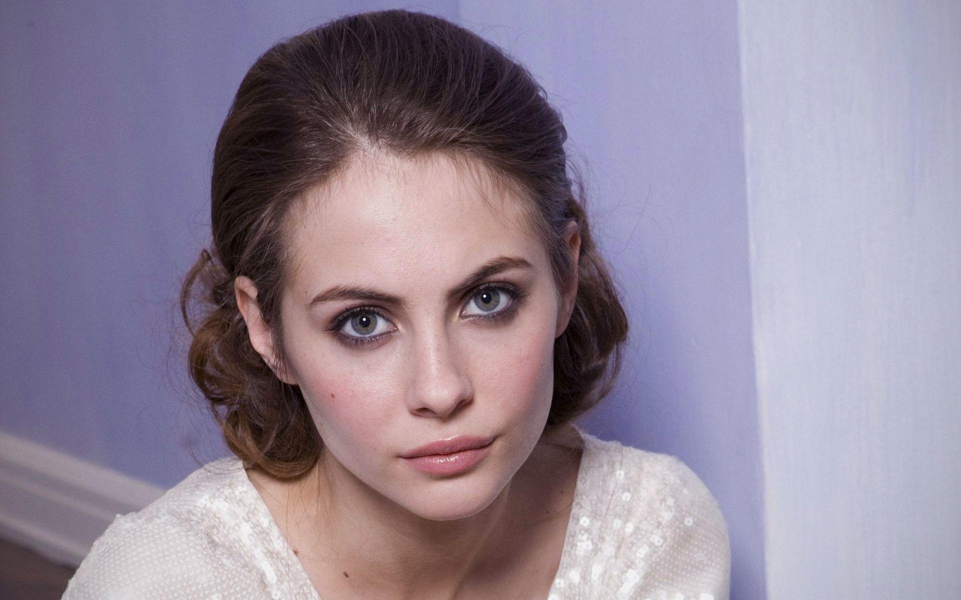 1920x1200 Willa Holland Desktop Wallpaper 11264, Desktop