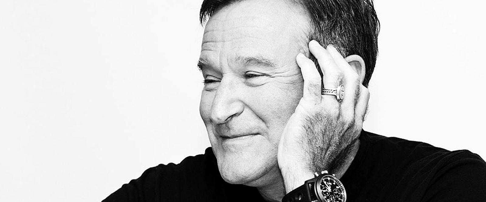 1600x670 Robin Williams HD Desktop Wallpaper, Dual Screen