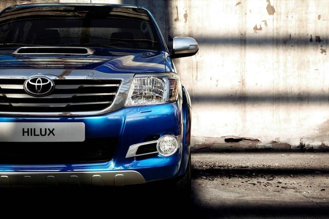 1280x860 Toyota Hilux Wallpaper, Desktop