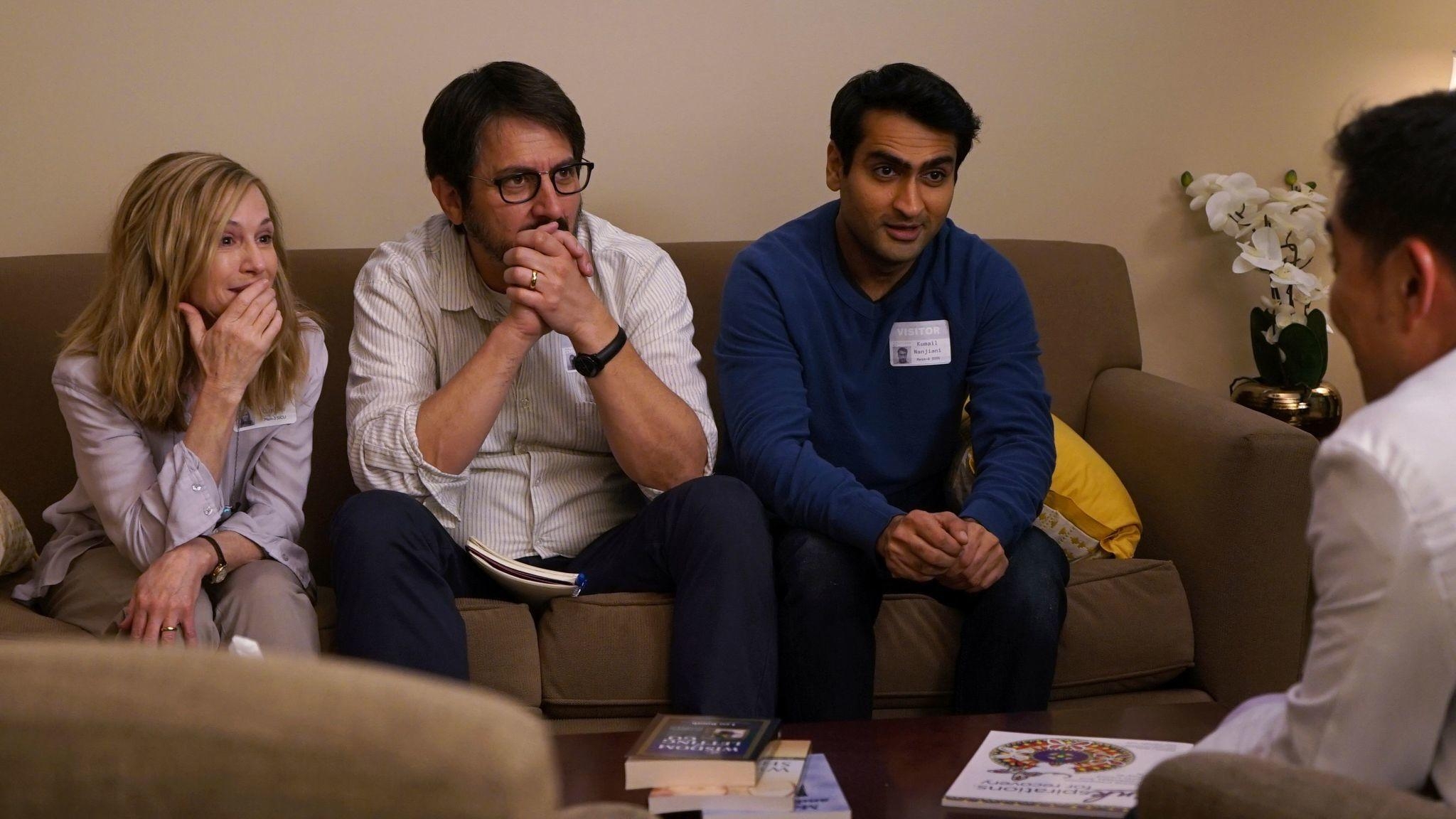 2050x1160 reasons Kumail Nanjiani and Emily V. Gordon stayed married after, Desktop