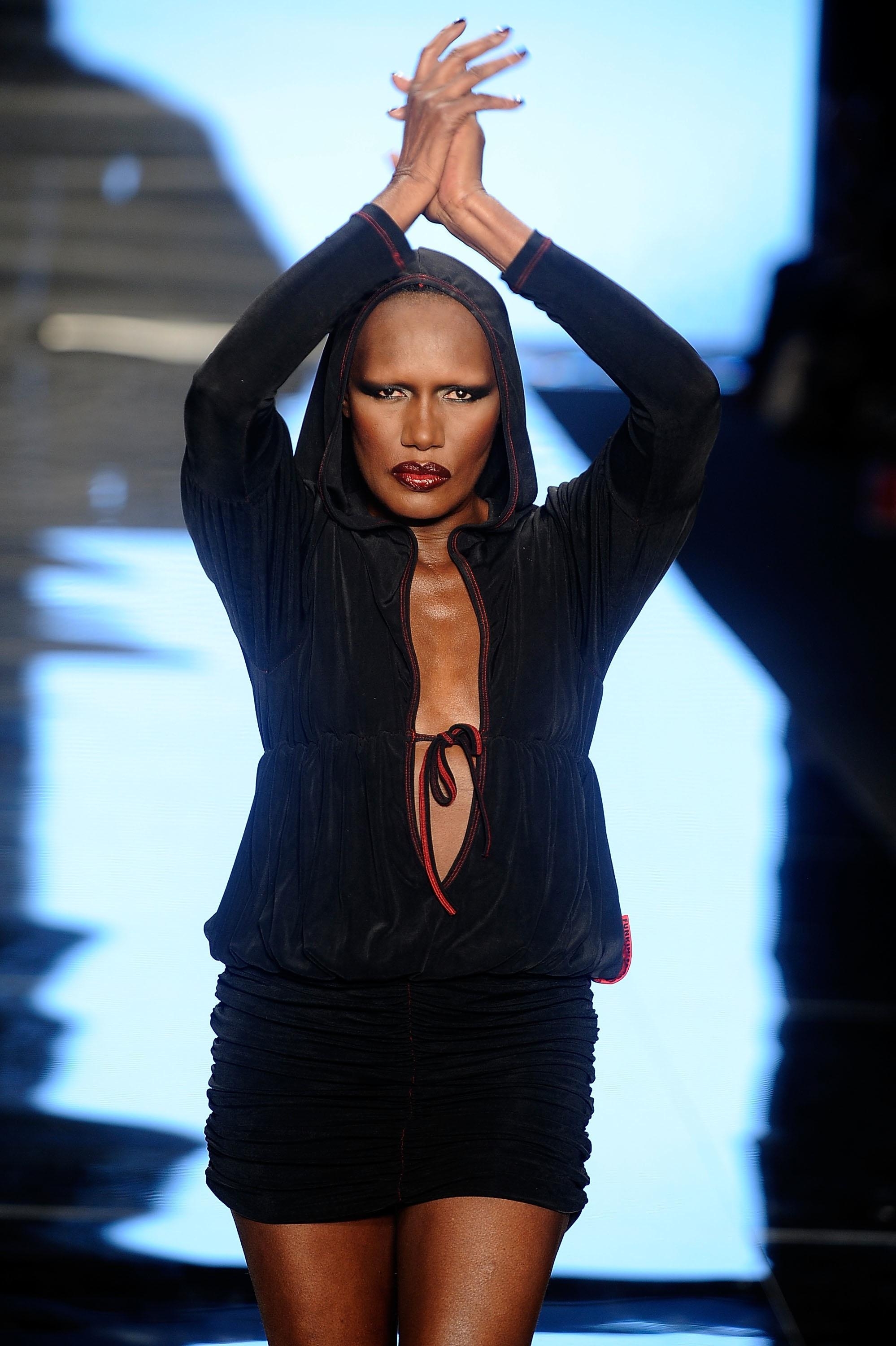 2000x3000 cherl12345 (Tamara) image Grace Jones HD wallpaper and background, Phone