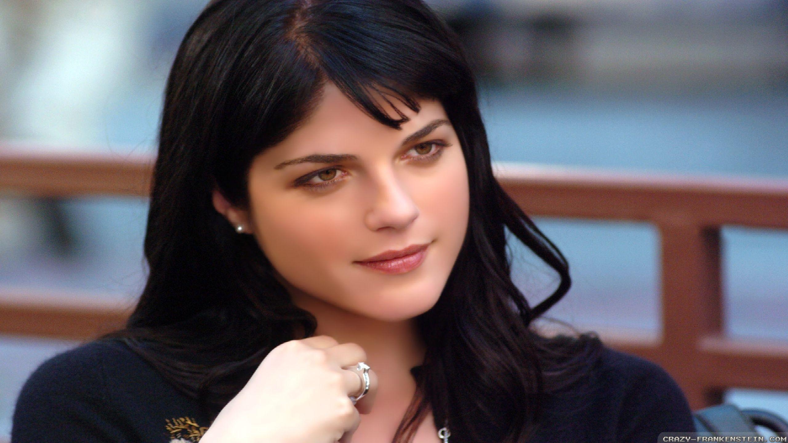 2560x1440 Selma Blair Wallpaper 7 X 1440, Desktop