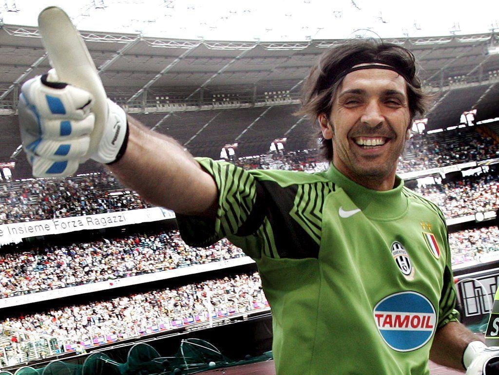 1030x770 SPORTIGE: Gianluigi Buffon Wallpaper and Profile Image 2012, Desktop