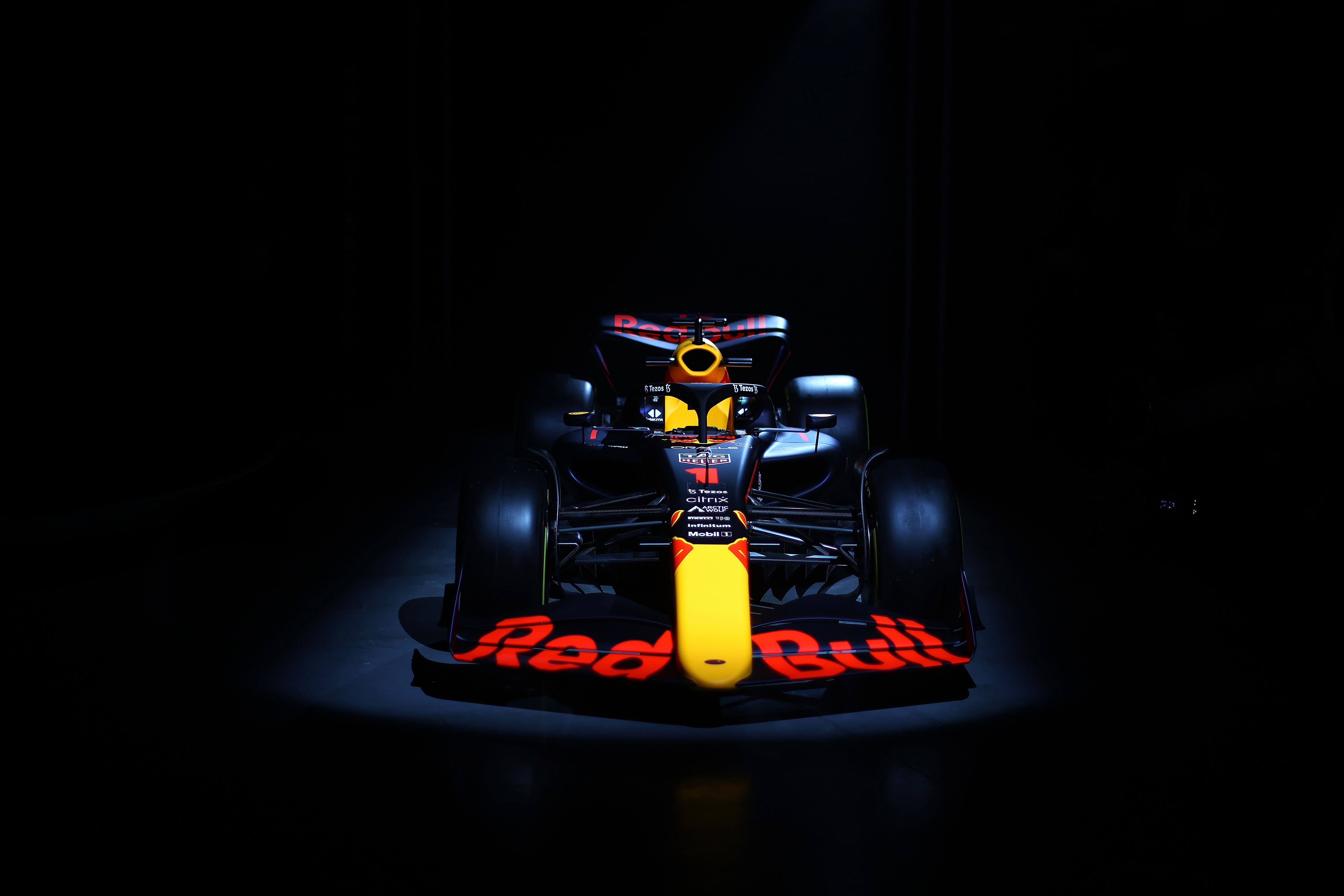 5830x3890 Gallery: Red Bull Launches First Image of RB18 for 2022 Formula 1 Season, Desktop