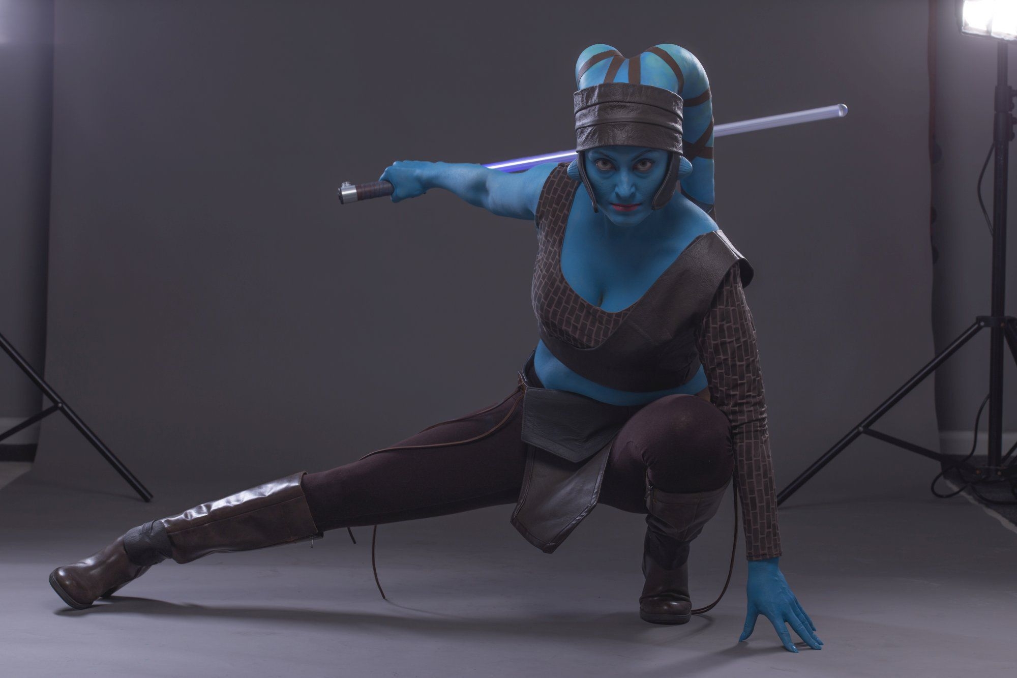 2000x1340 How I transformed a human into AAYLA SECURA on a low budget, Desktop