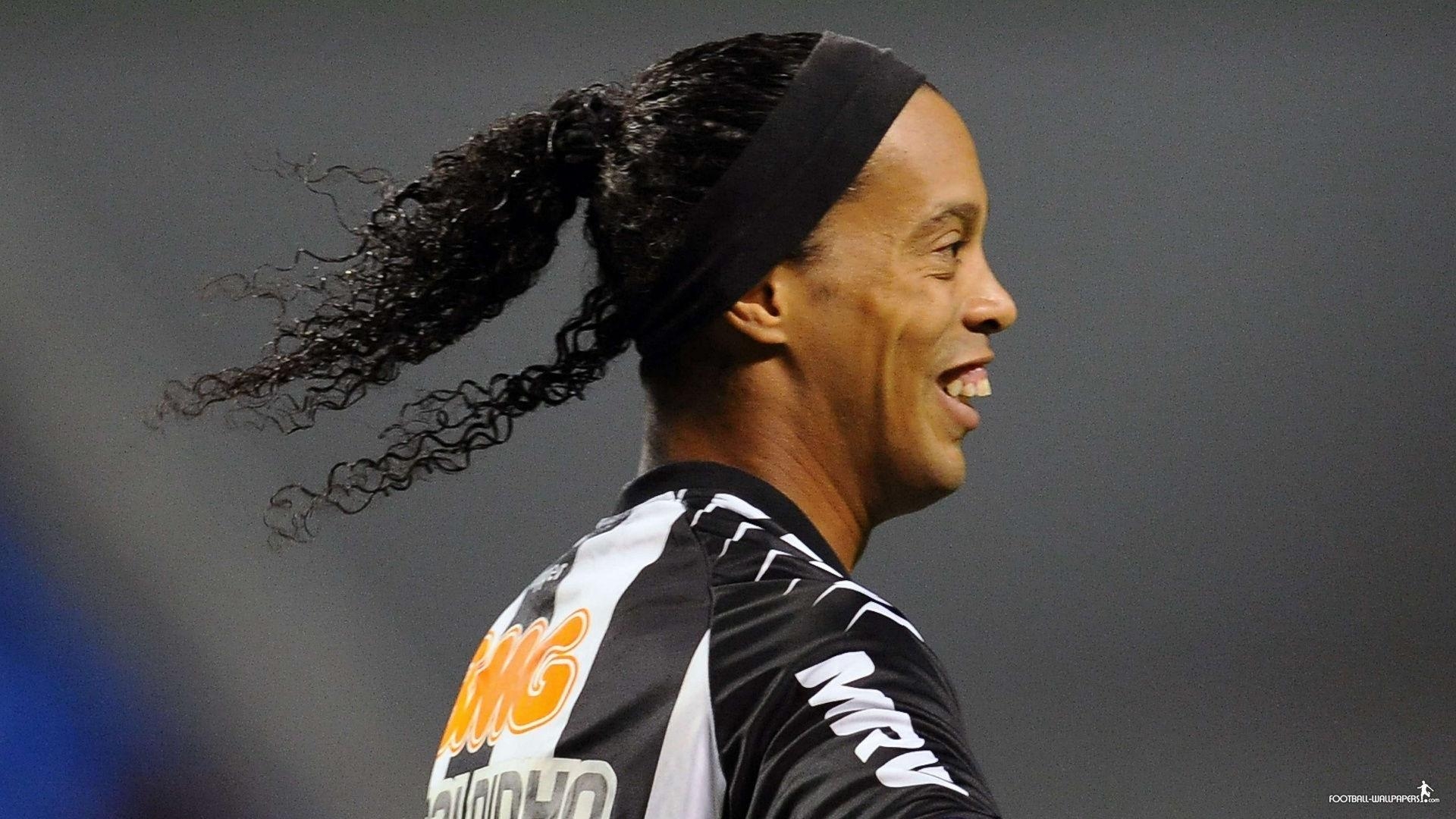 1920x1080 Ronaldinho HD Wallpaper: Players, Teams, Leagues Wallpaper, Desktop