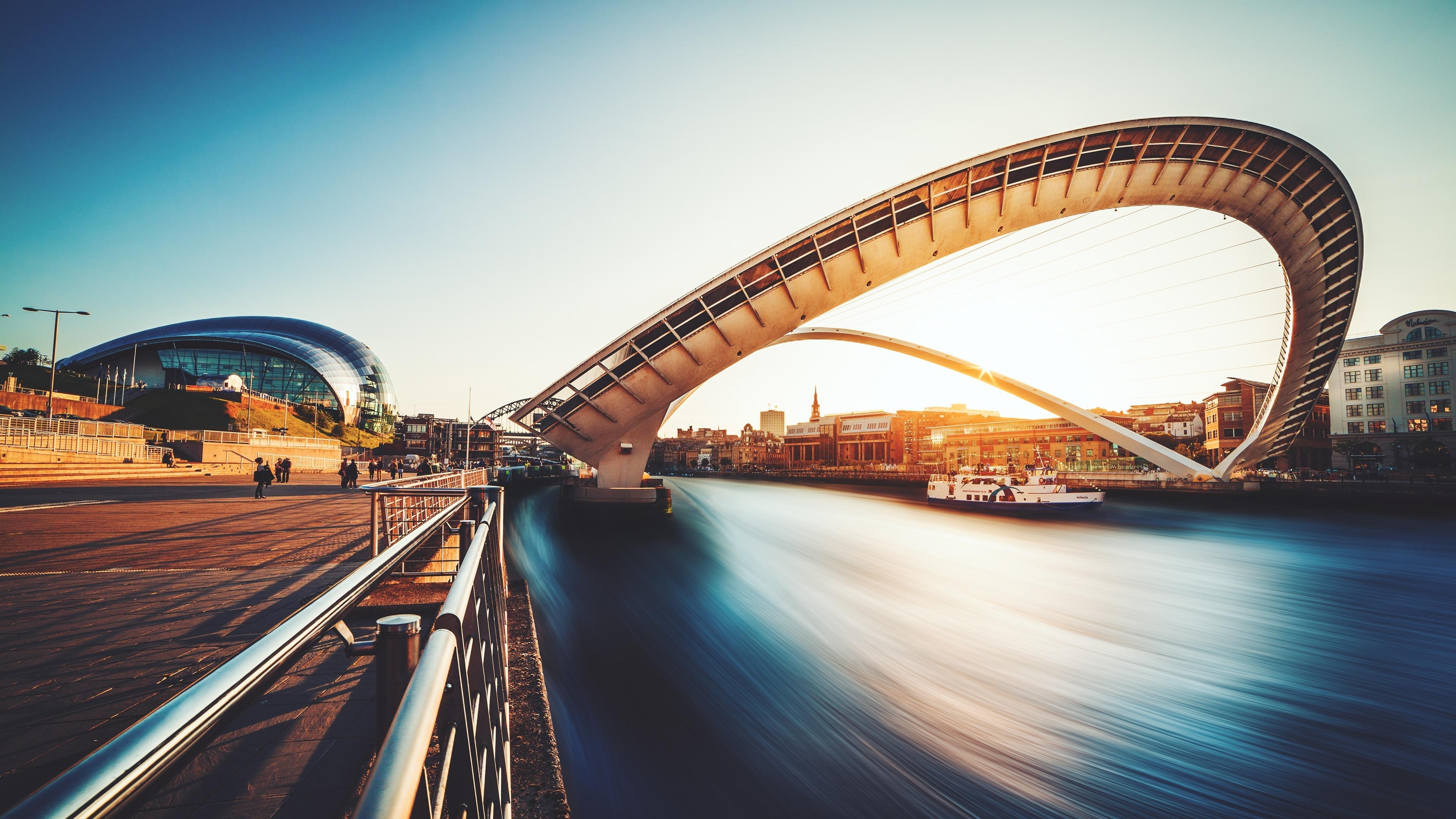 3840x2160 Gateshead Millennium Bridge UK Wallpaper in jpg format for free, Desktop