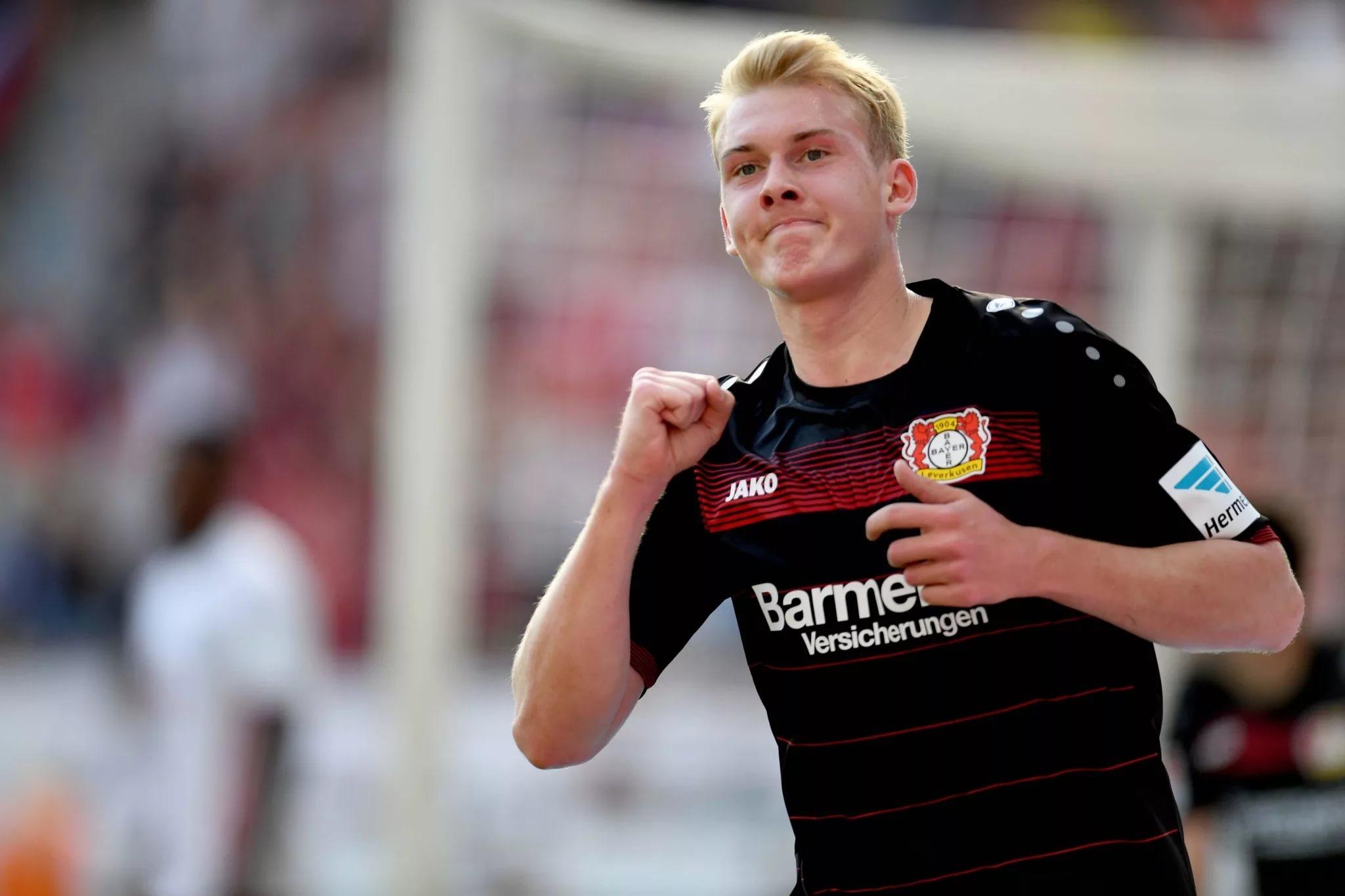 2050x1370 Julian Brandt HD Wallpaper free, Desktop