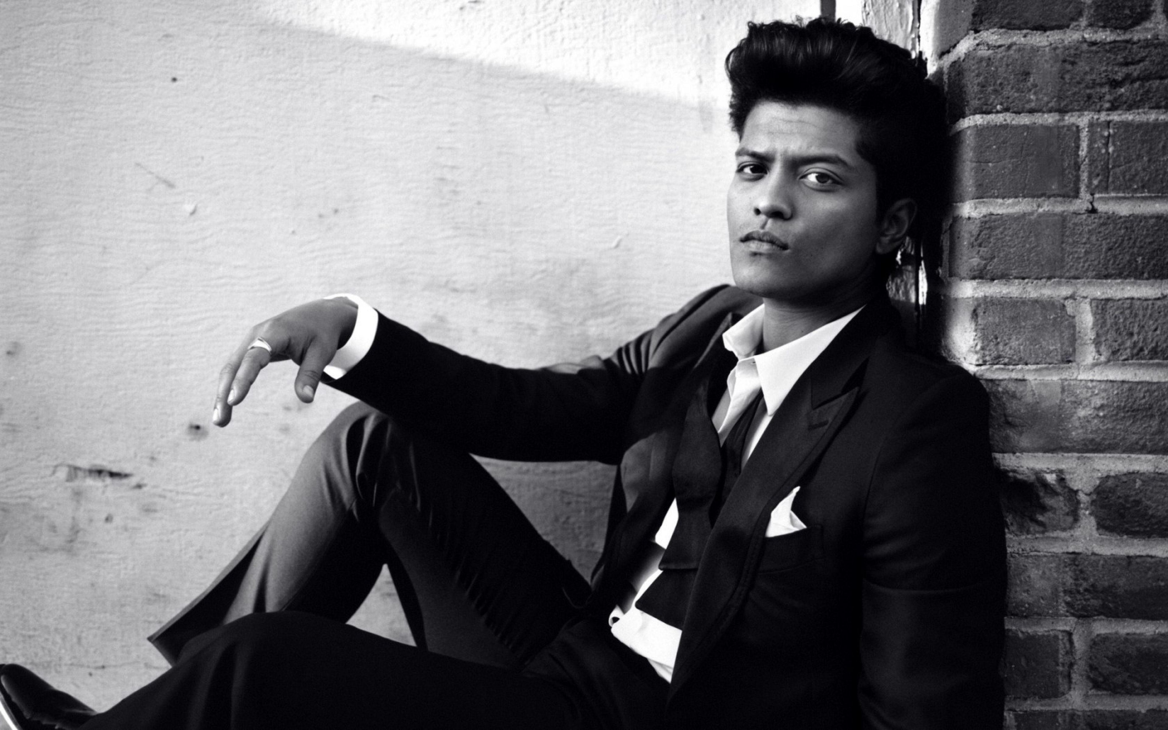 3840x2400 Bruno Mars. Full HD Widescreen wallpaper for desktop, Desktop