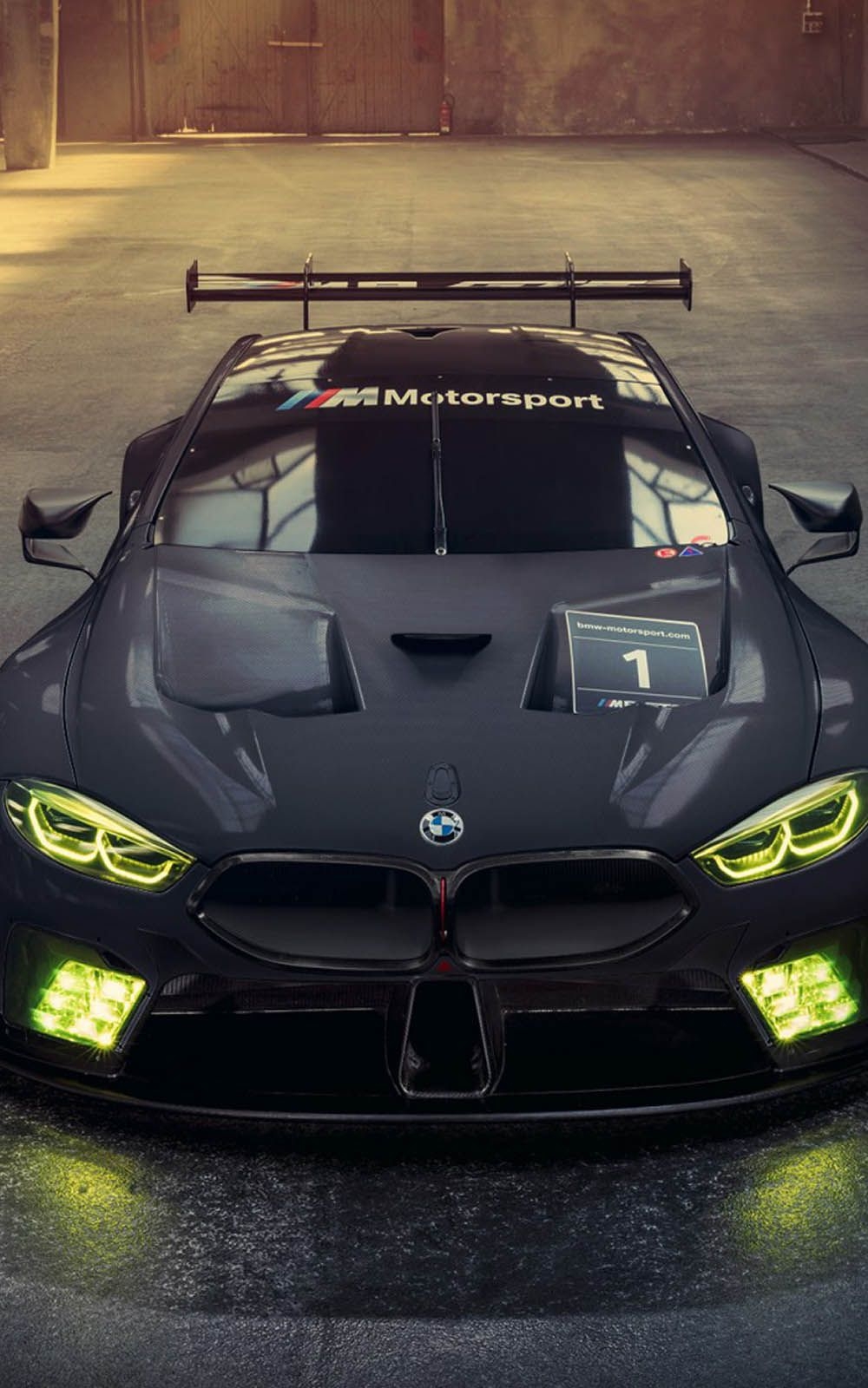 1000x1600 BMW M8 GTE Green Light 4K Ultra HD.mordeo.org, Phone