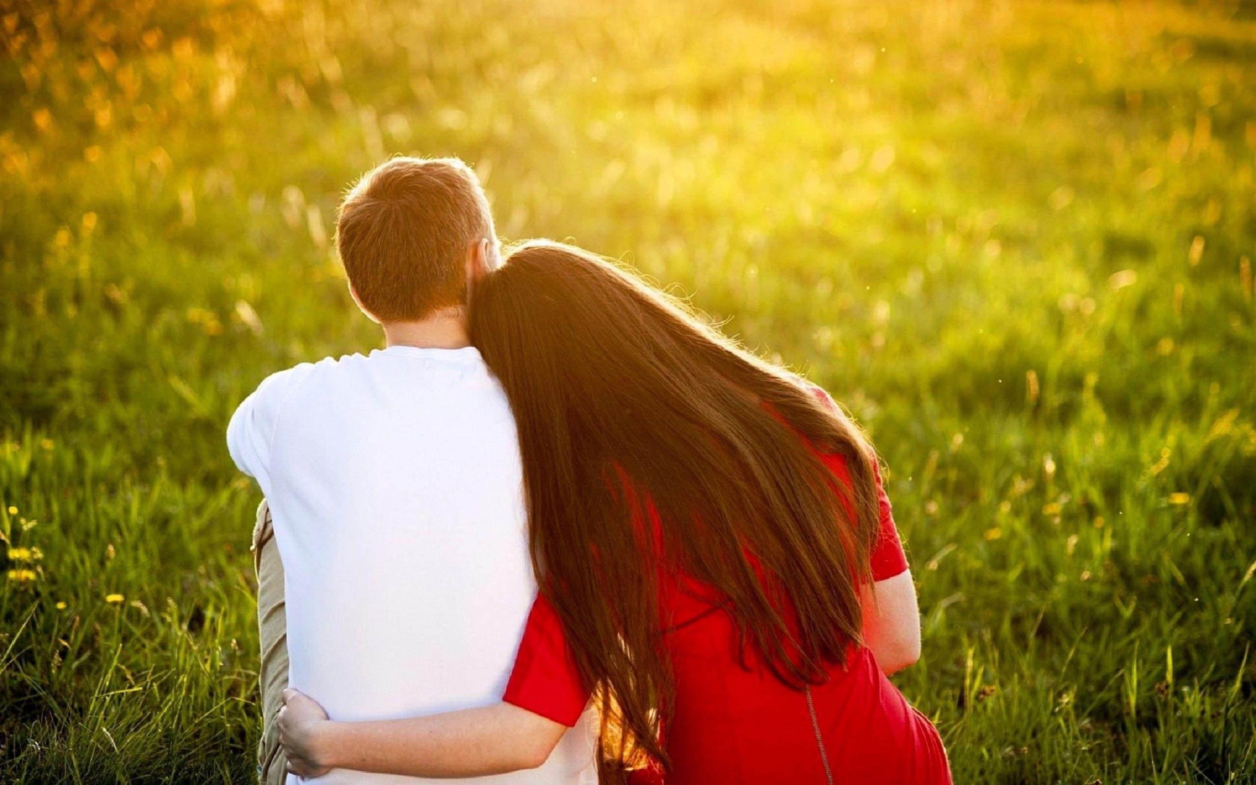 2560x1600 Romantic Couple Hug in garden love HD wallpaper, Desktop