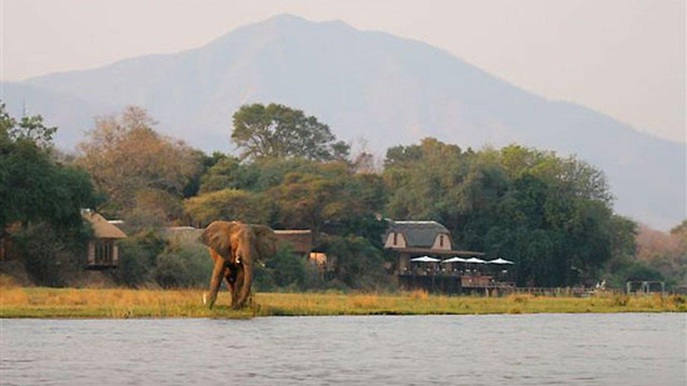 1370x770 Royal Zambezi Lodge in Lower Zambezi National Park, Desktop