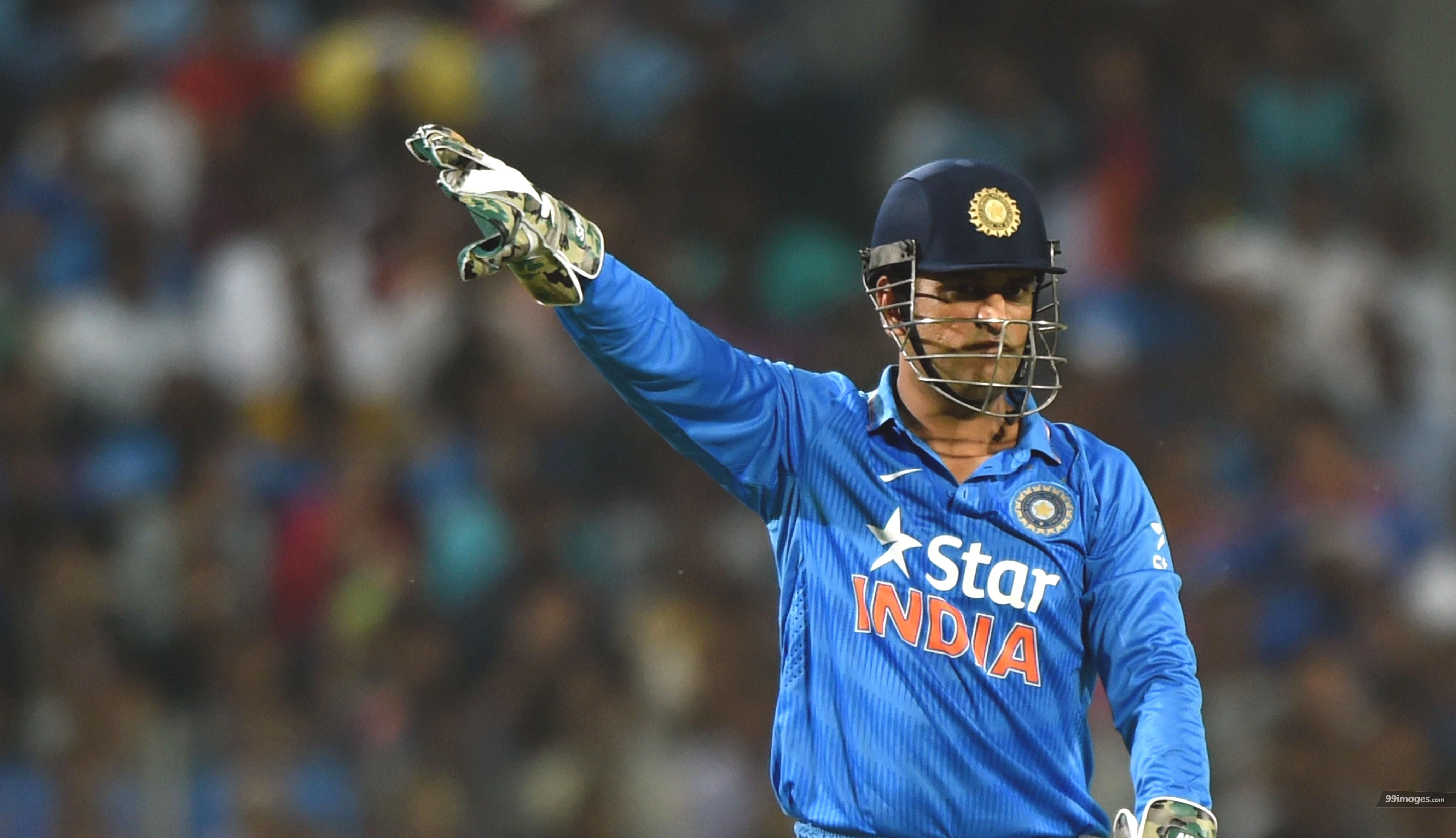 4120x2380 Ultra HD Ms Dhoni HD, Desktop