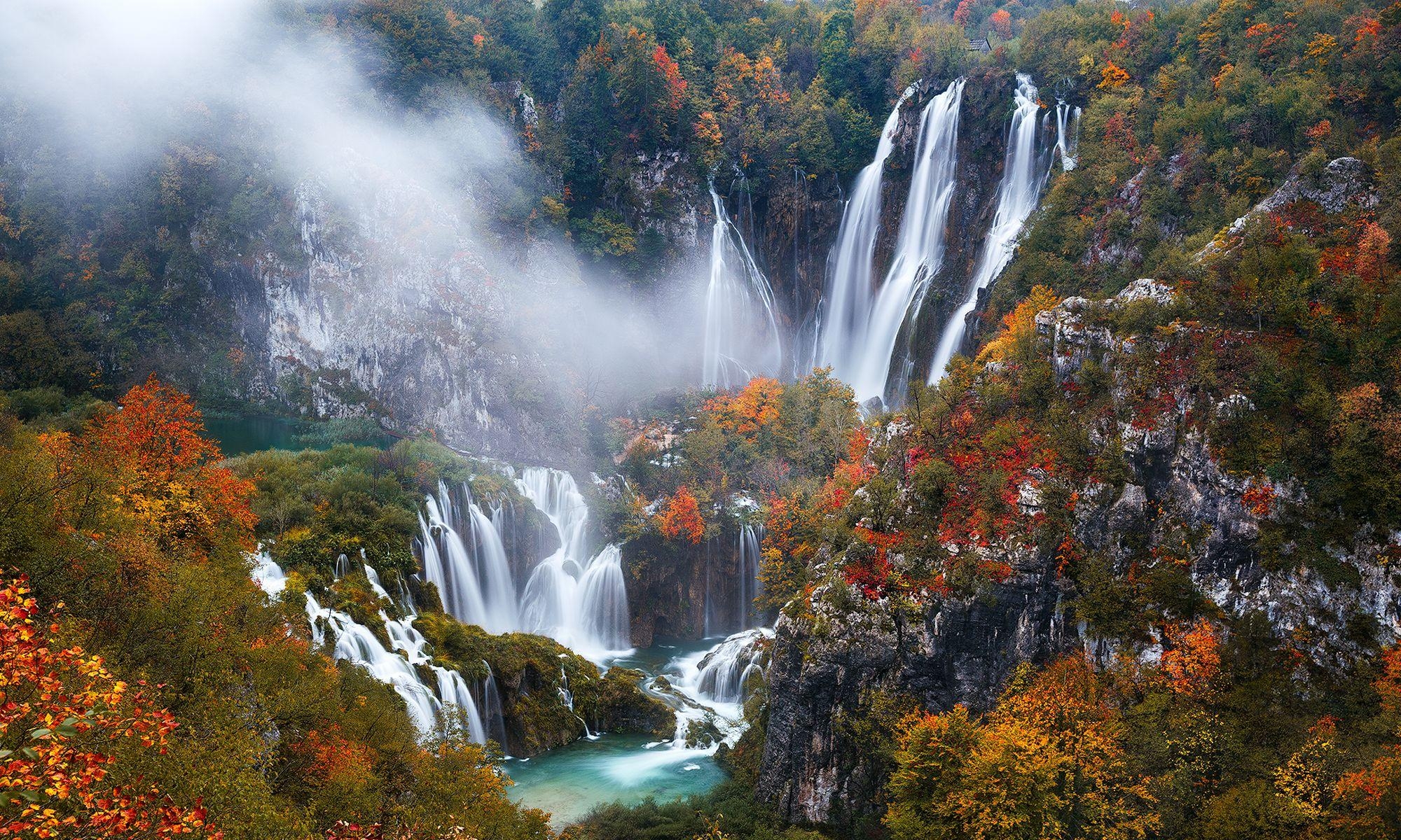 2000x1200 Plitvice Lakes National Park in Autumn Full HD Wallpaper, Desktop