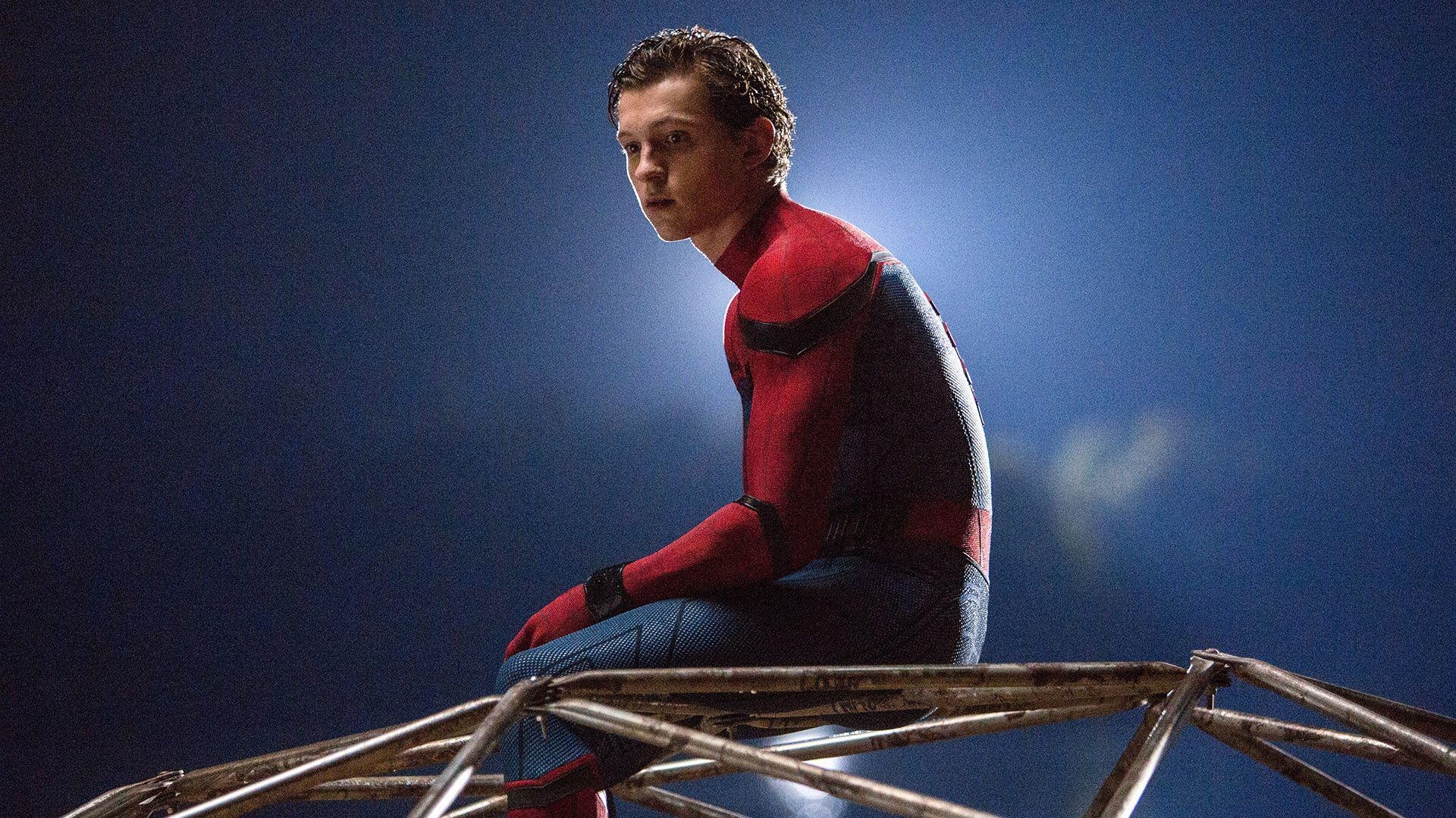 1920x1080 Spider Man: Far From Home Spidey Might Be Fighting Sequel's Big Bad, Desktop