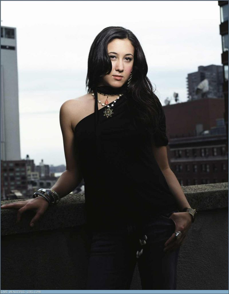 800x1030 Vanessa Carlton wallpaper, Phone