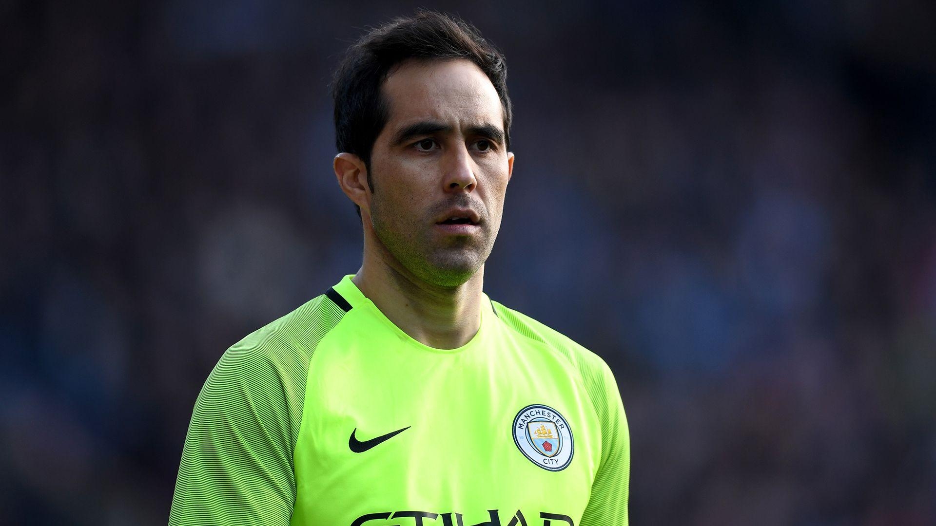 1920x1080 Manchester City transfer news: Claudio Bravo will stay after, Desktop