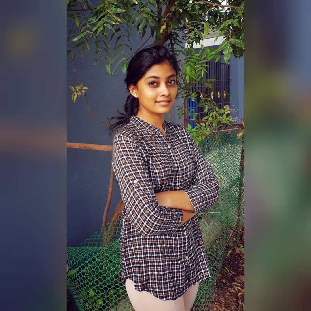 1080x1080 Ammu Abhirami Actress Photo, Phone