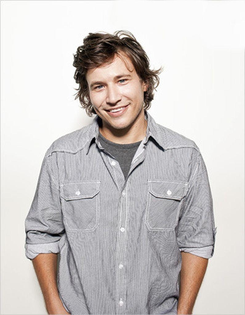 800x1030 Hot Jonathan Taylor Thomas 50 Cute Image And Cool Wallpaper, Phone