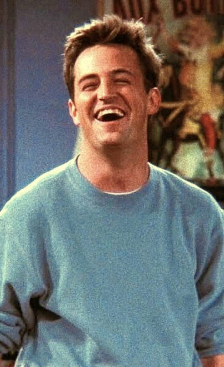 790x1280 Chandler Bing wallpaper, Phone